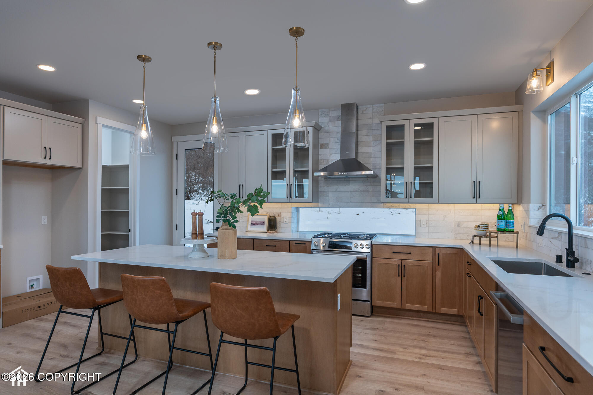 13851 Canyon Road Property Photo 14