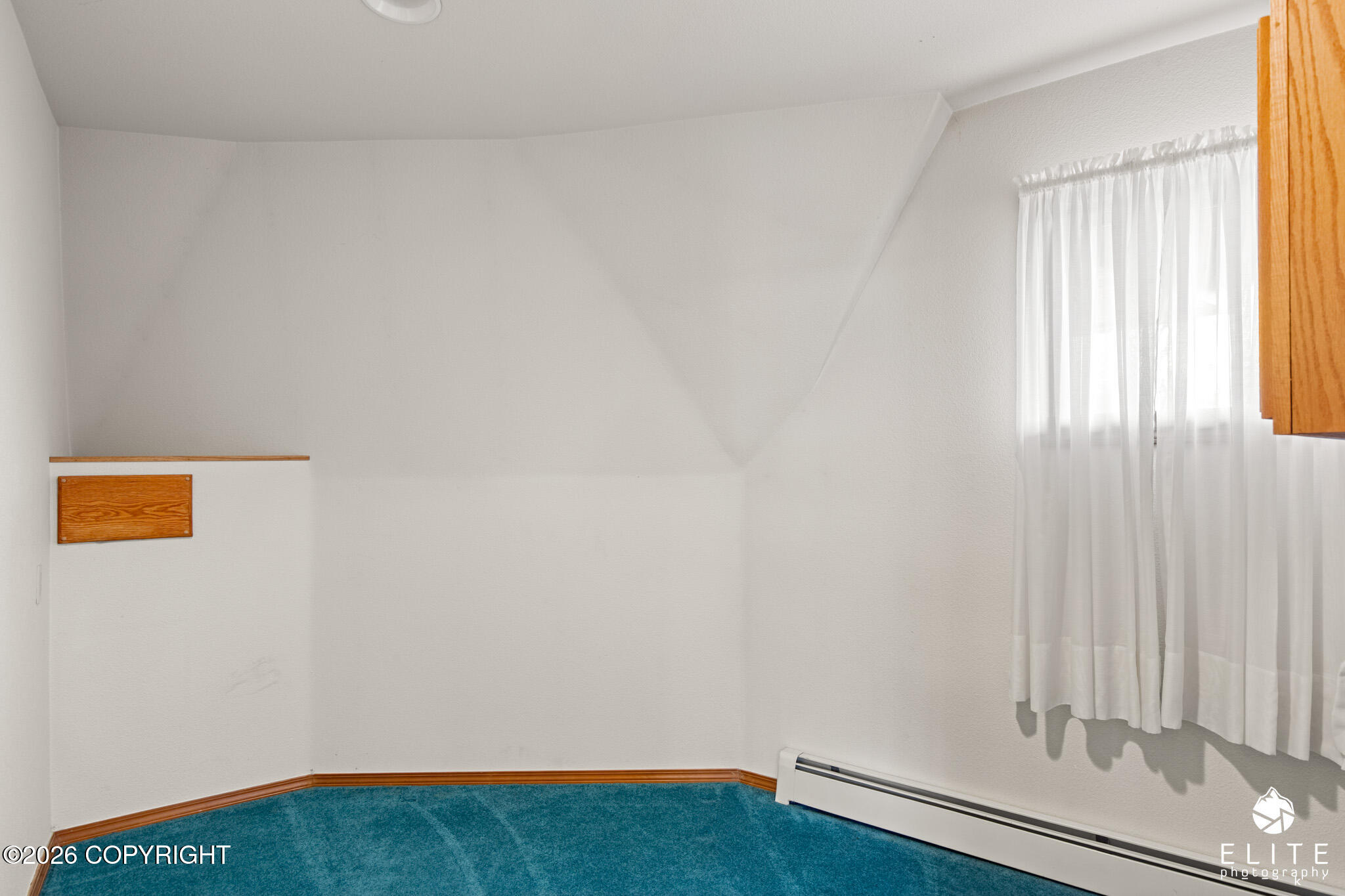 1361 N Mana Naen Street Property Photo 33