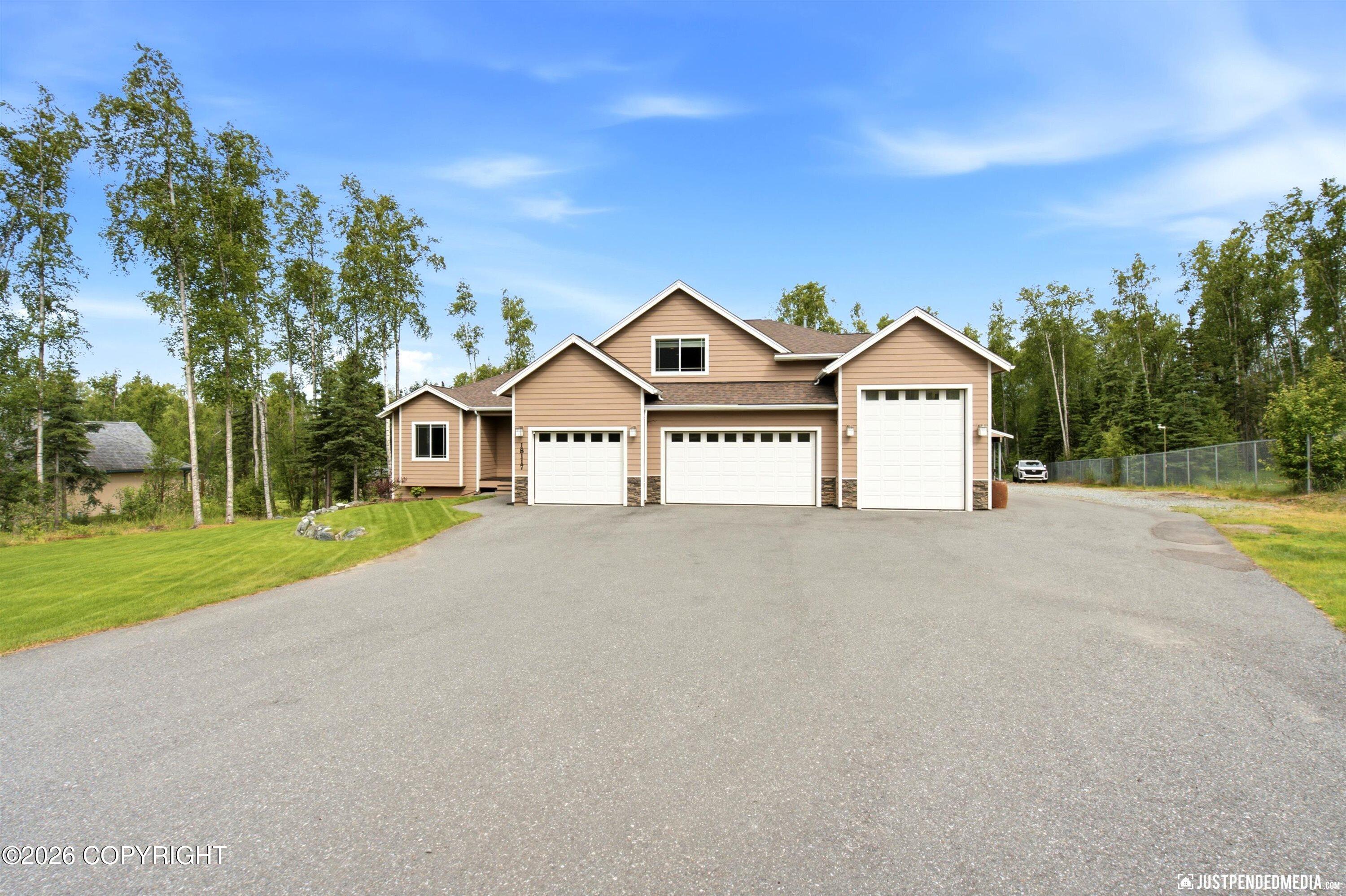 18117 Muldrow Street Property Photo 4