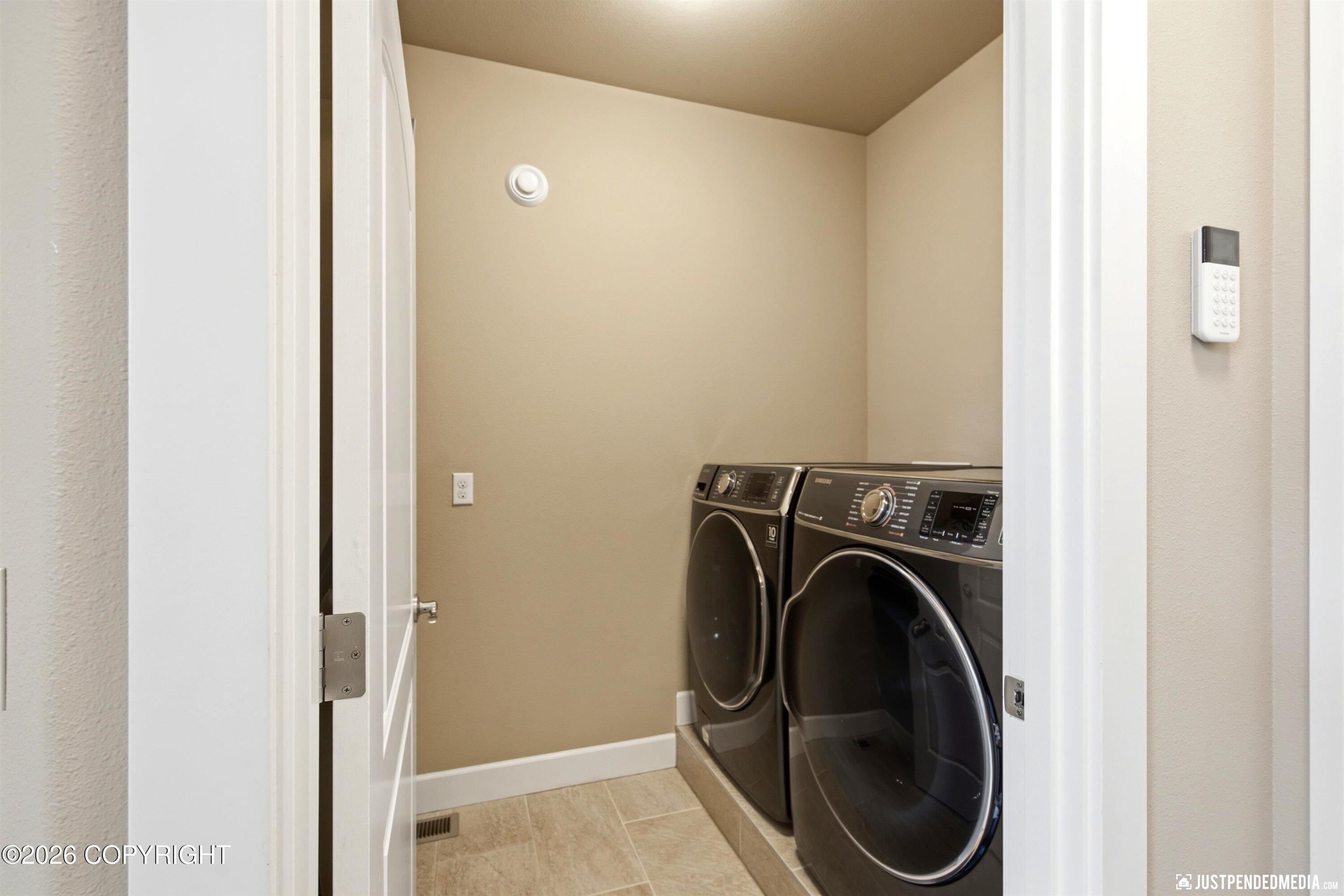 18117 Muldrow Street Property Photo 27