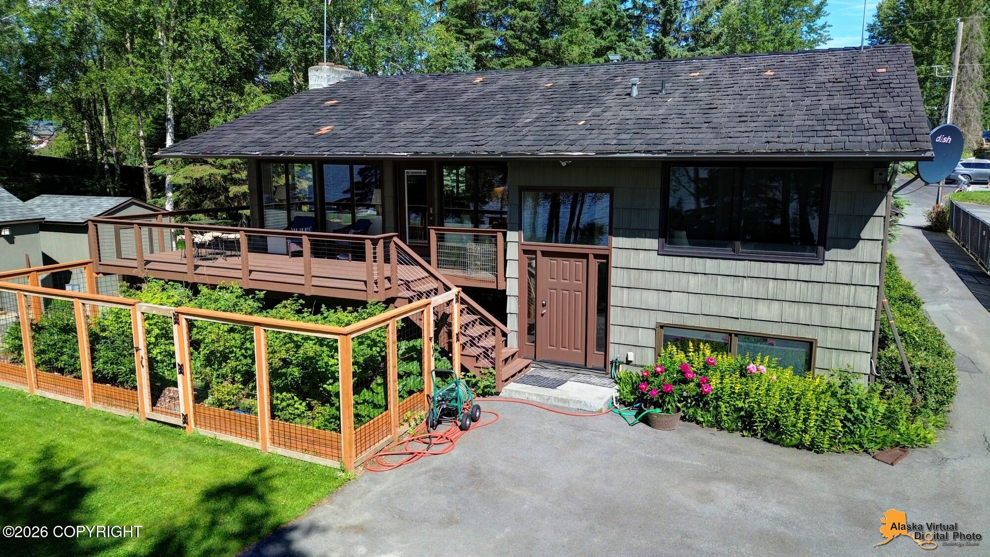 4000 Caravelle Drive Property Photo 3