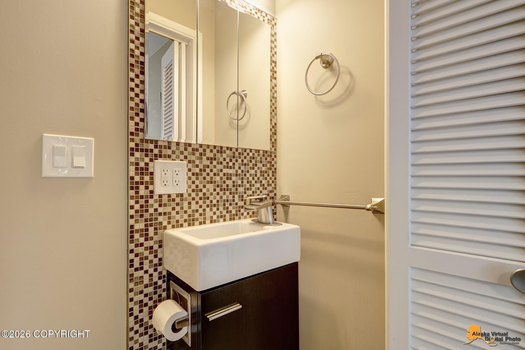 4000 Caravelle Drive Property Photo 28