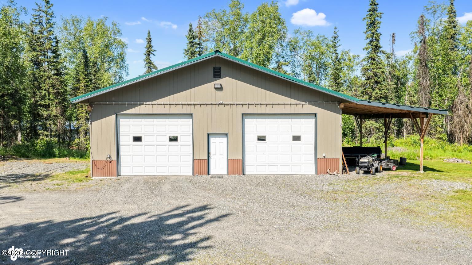 40110 Iliamna Loop Property Photo 4