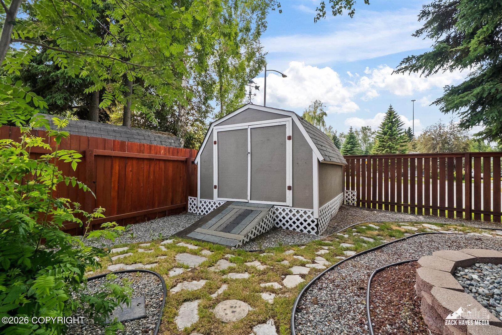 12710 Rivulet Circle Property Photo 4