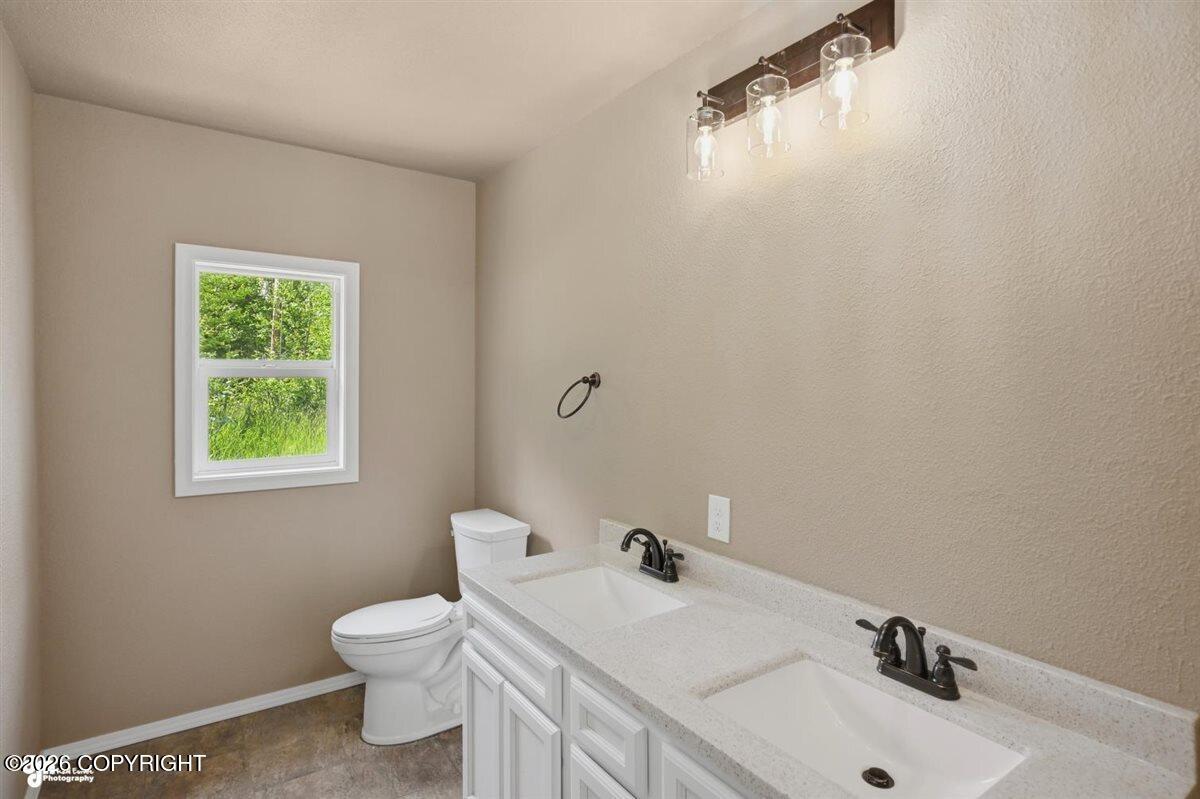 13148 W King Arthur Drive Property Photo 13