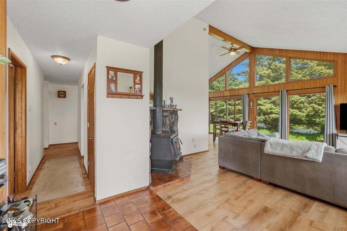 446 Elderberry Court Property Photo 6