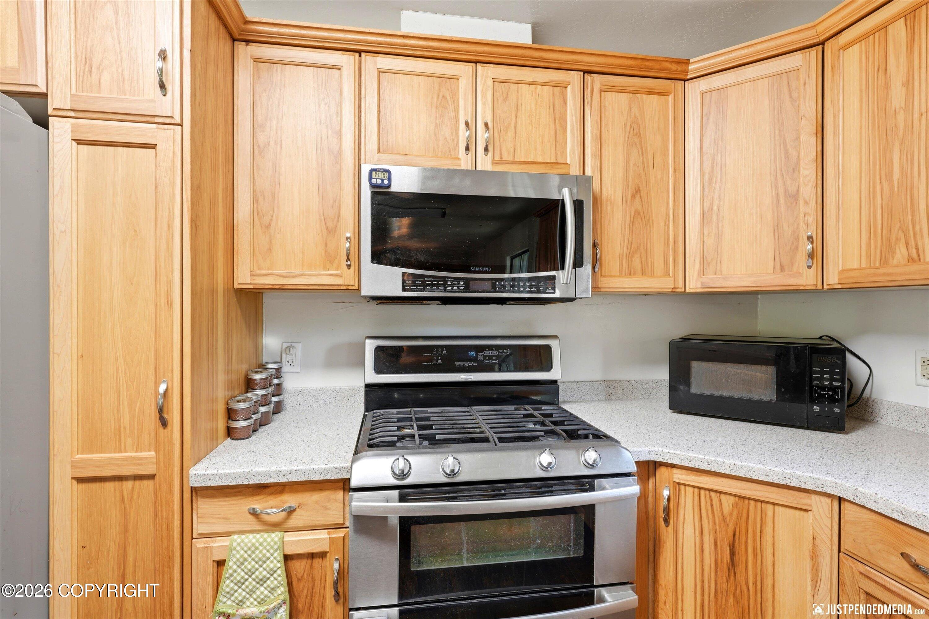 1100 N Pinion Drive Property Photo 8