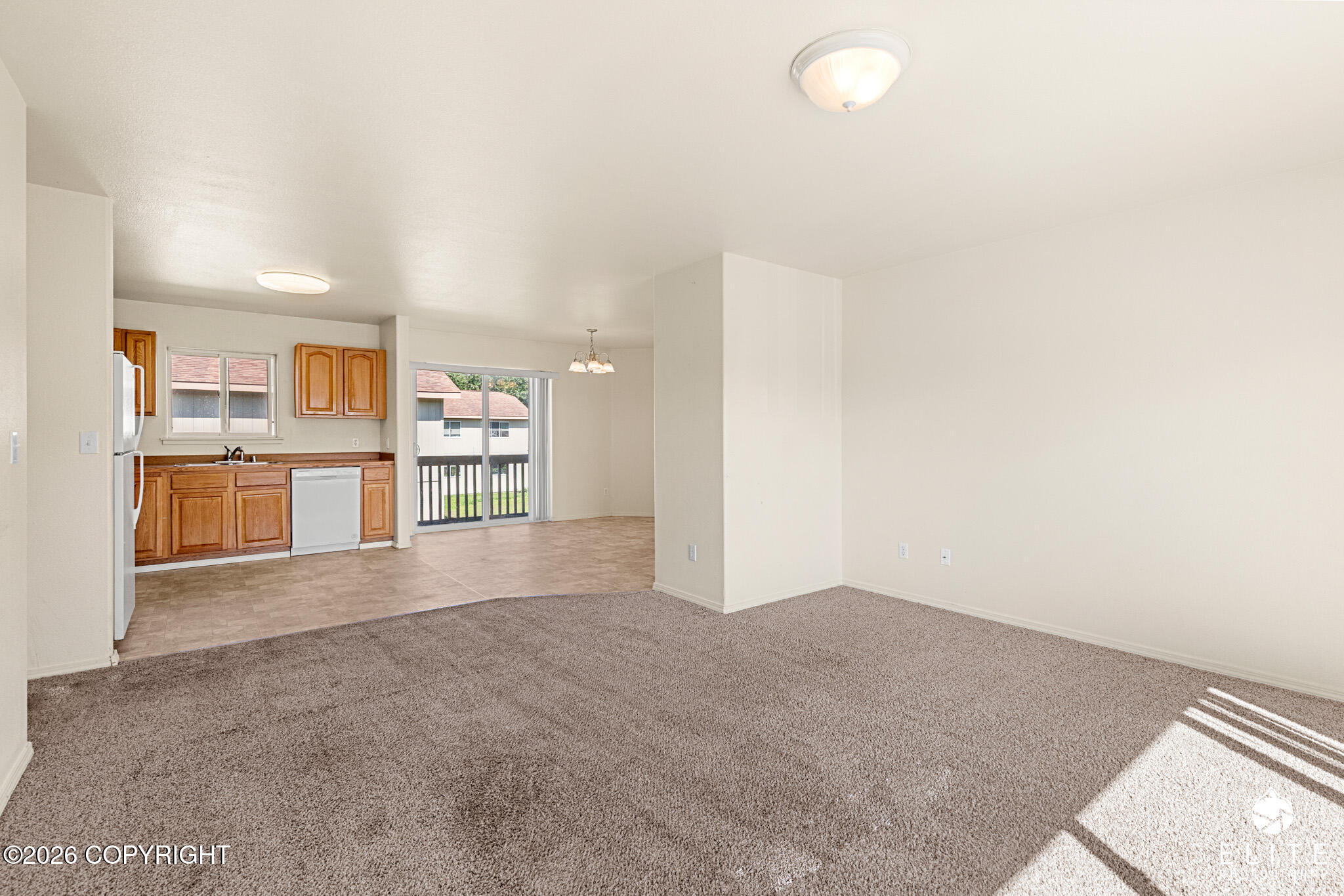 5601 E Beaver Avenue Property Photo 8