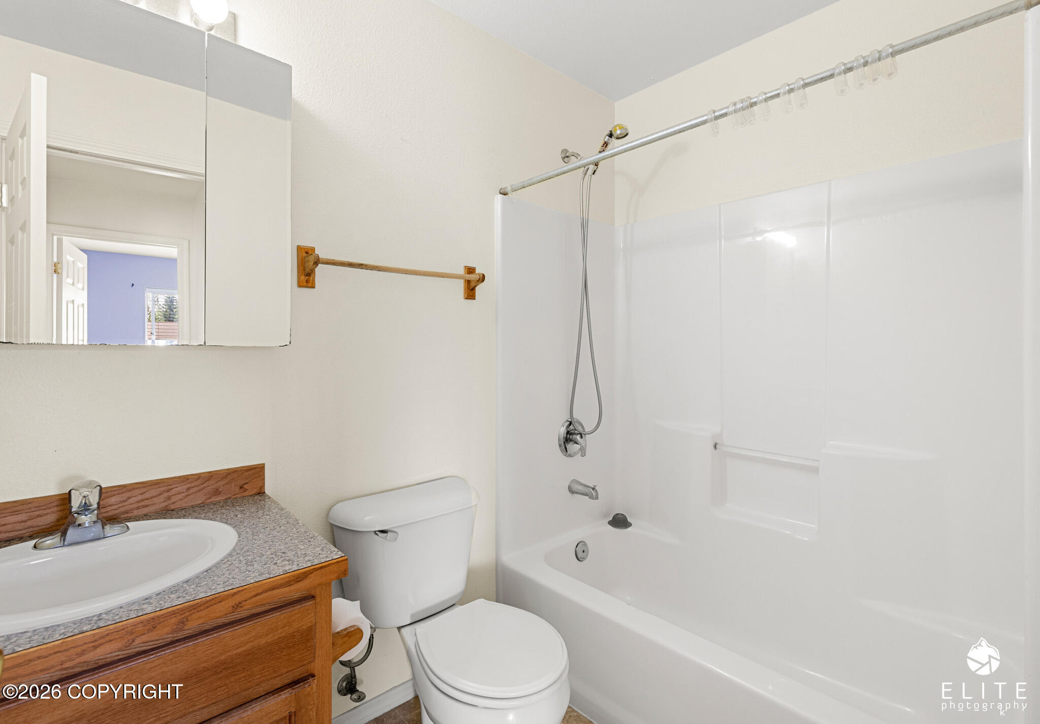5601 E Beaver Avenue Property Photo 11