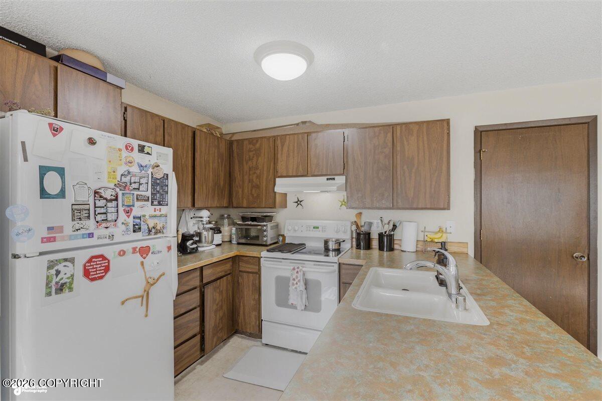 6038 E 12th Avenue #a7 Property Photo 6