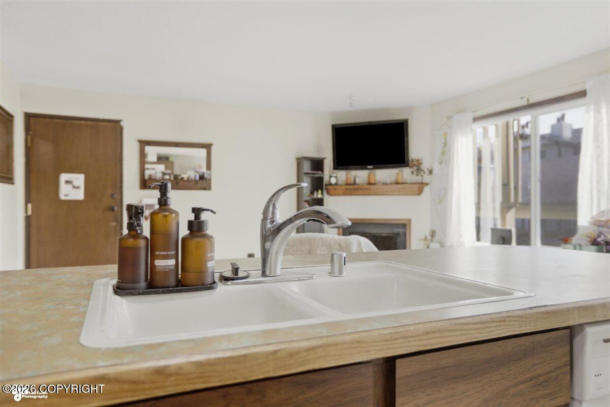 6038 E 12th Avenue #a7 Property Photo 8