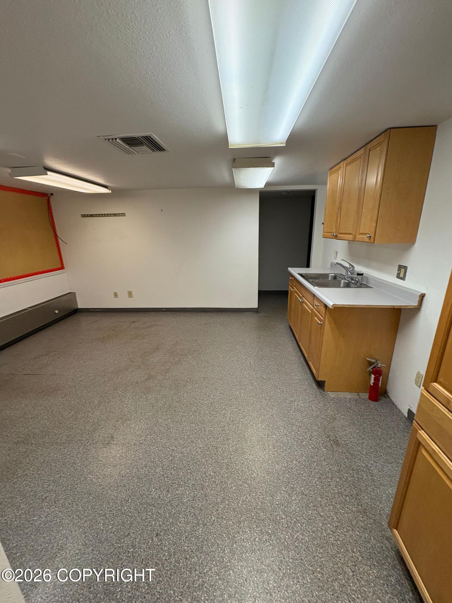 6636 Rosewood Street Property Photo 10