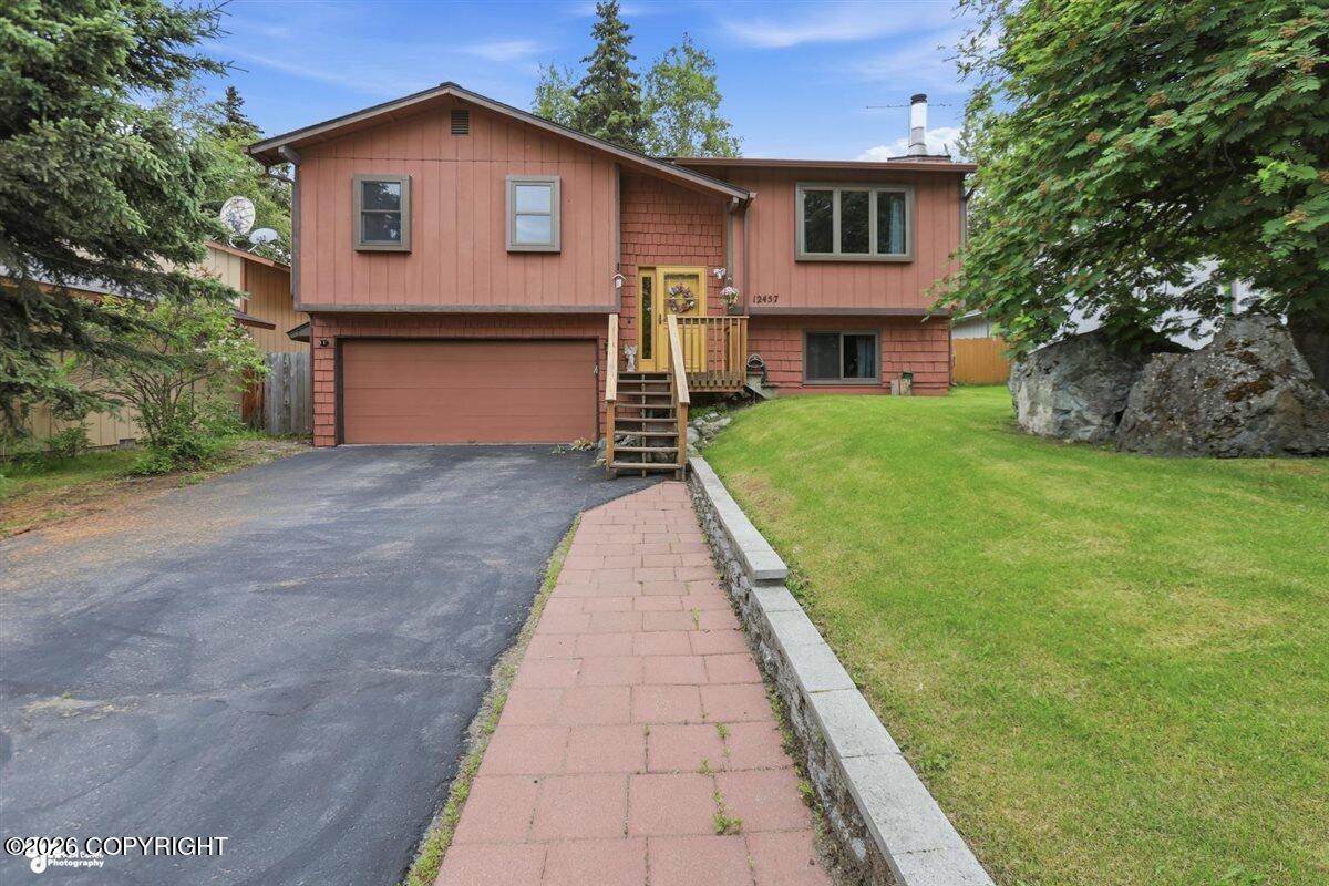 12457 Crested Butte Drive Property Photo 2