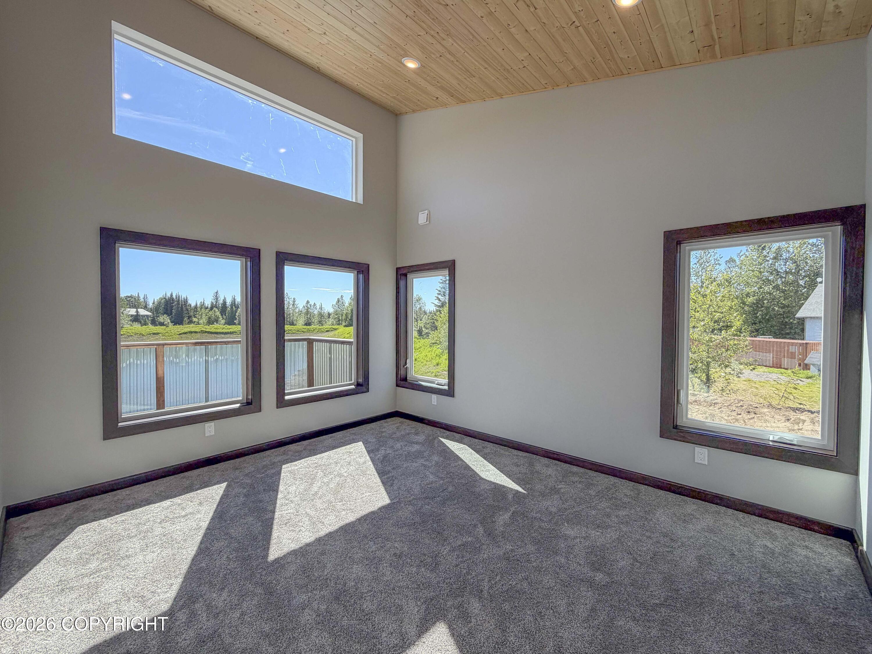 34654 N North Fork Road Property Photo 10