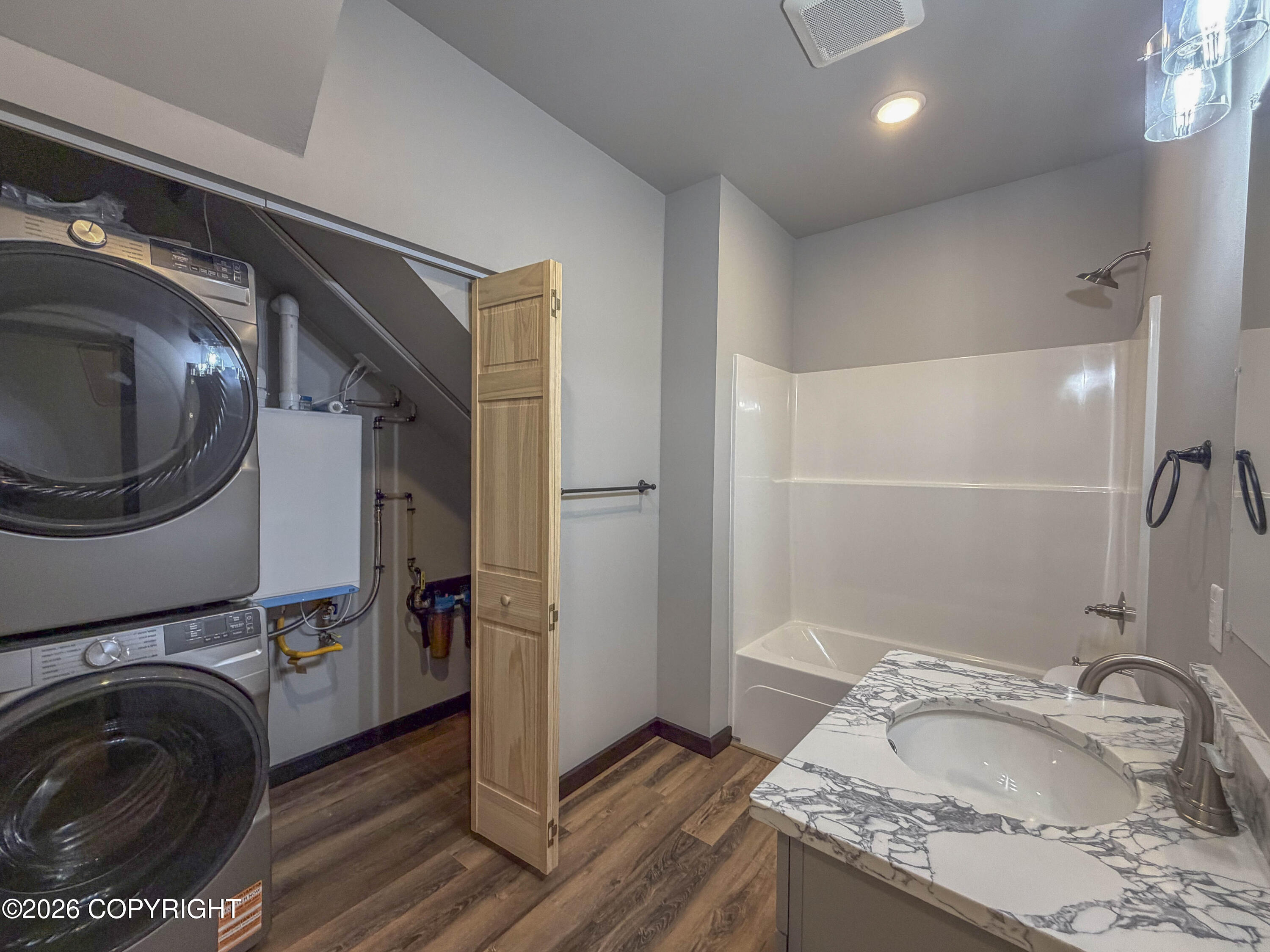 34654 N North Fork Road Property Photo 15