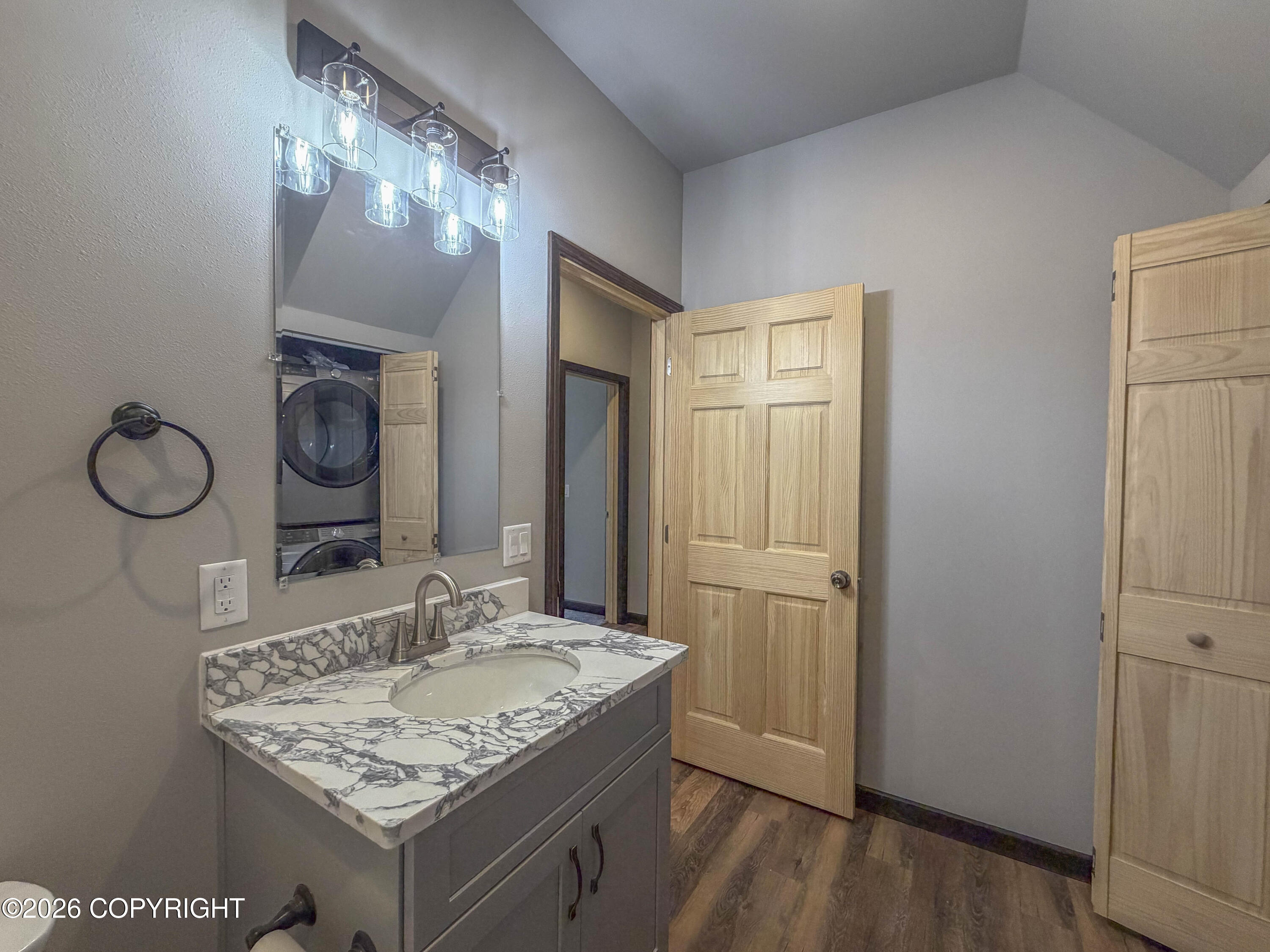 34654 N North Fork Road Property Photo 16