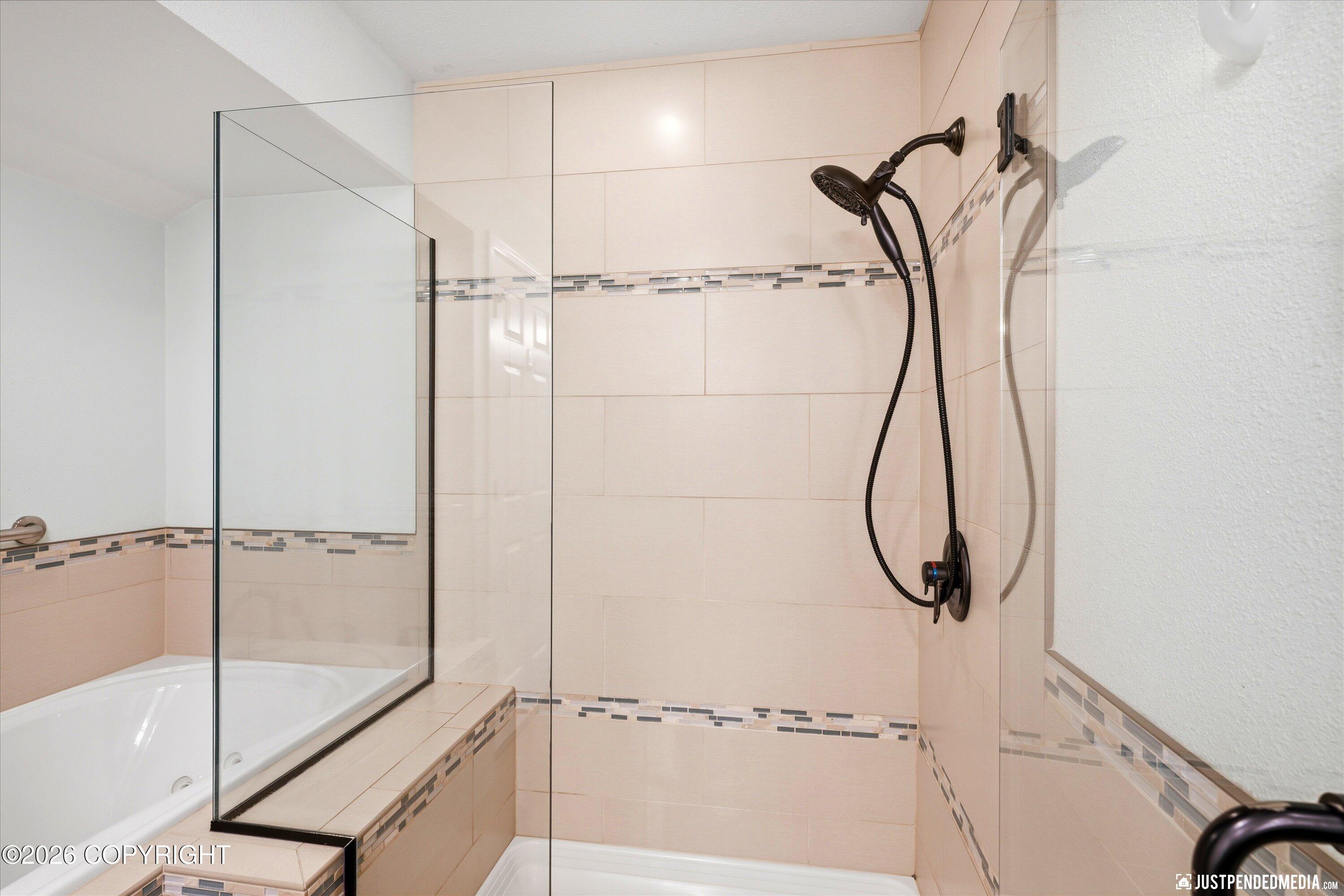 12921 Cumberland Circle Property Photo 54