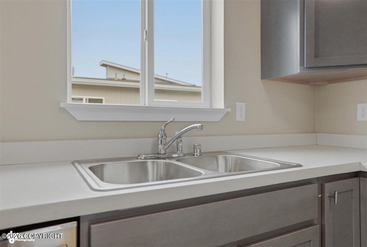 1221 E 16th Avenue #1221 Property Photo 11