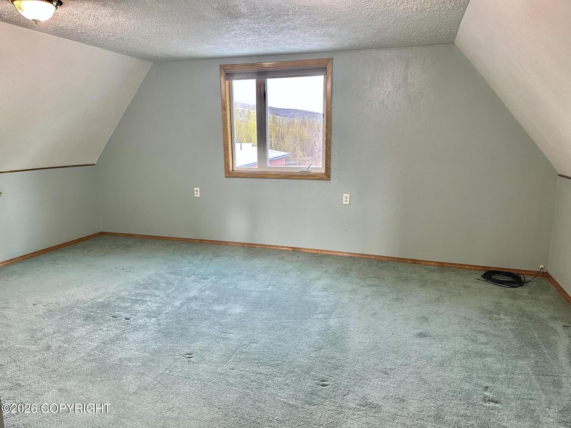 2000 Steese Highway Property Photo 6