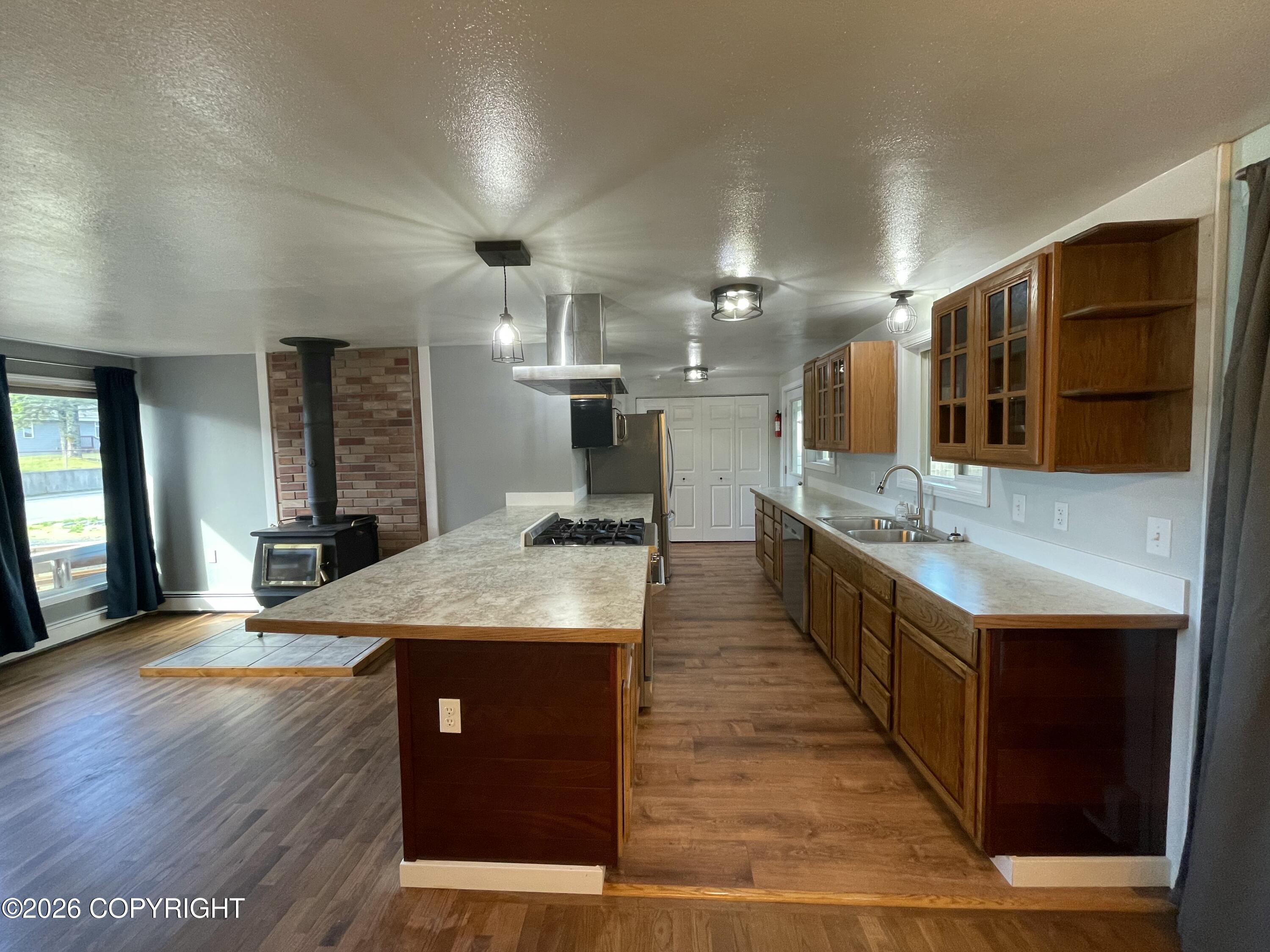 1315 Ismailov Street Property Photo 17