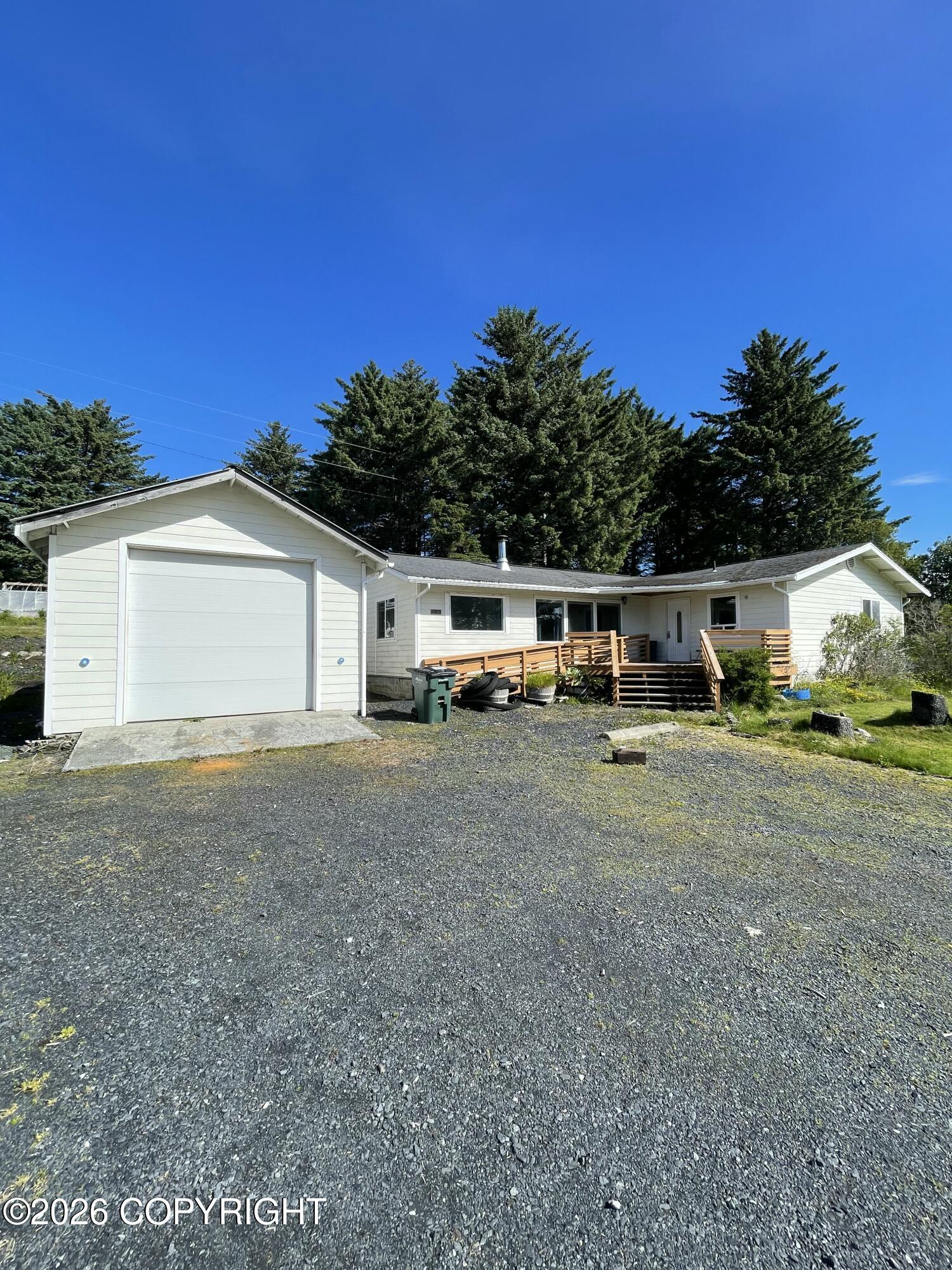 1315 Ismailov Street Property Photo 33