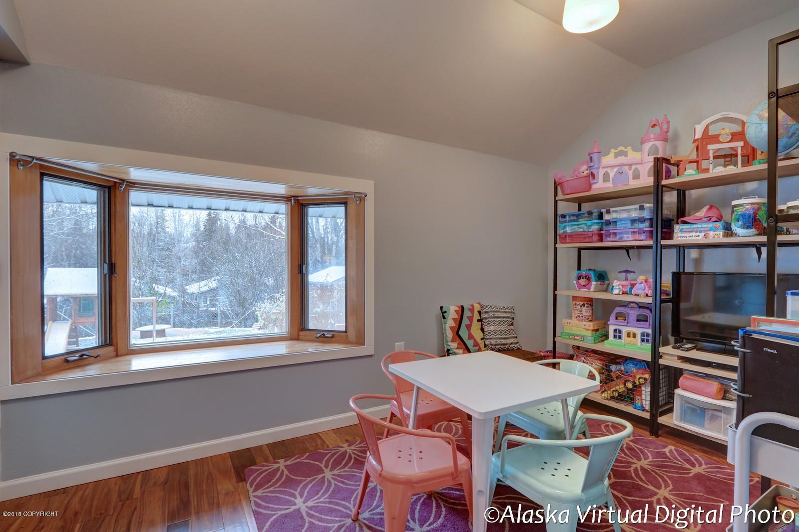 2604 Forest Park Drive Property Photo 14