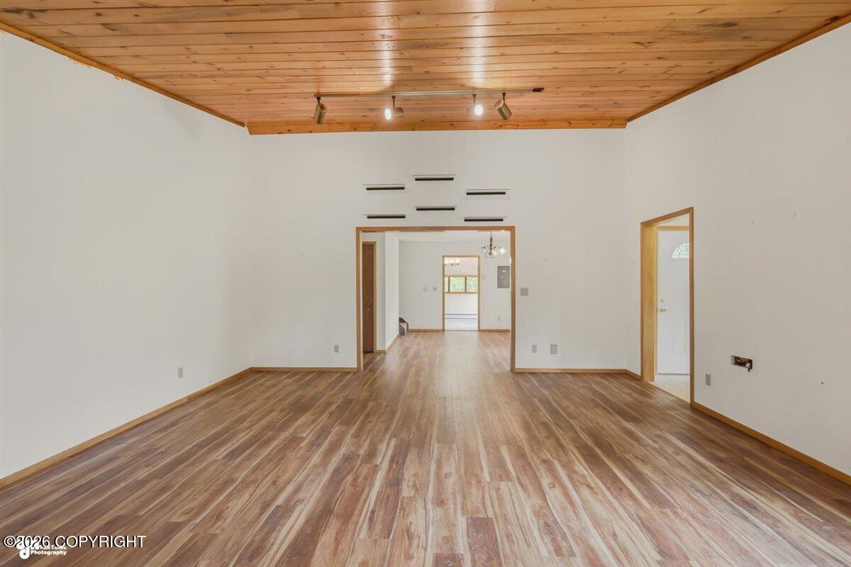 524 N Kimberly Street Property Photo 10