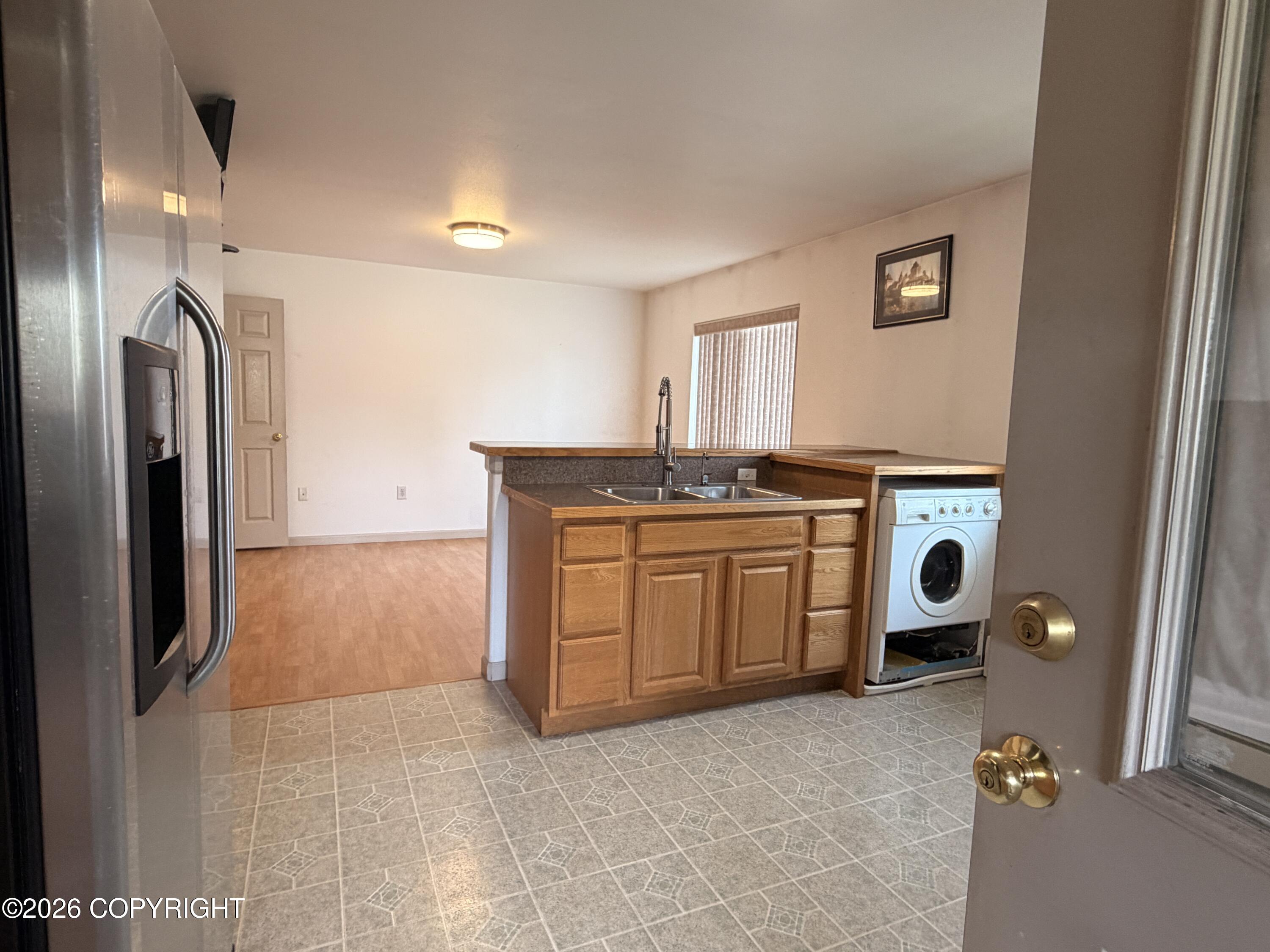 285 Flower Street Property Photo 15