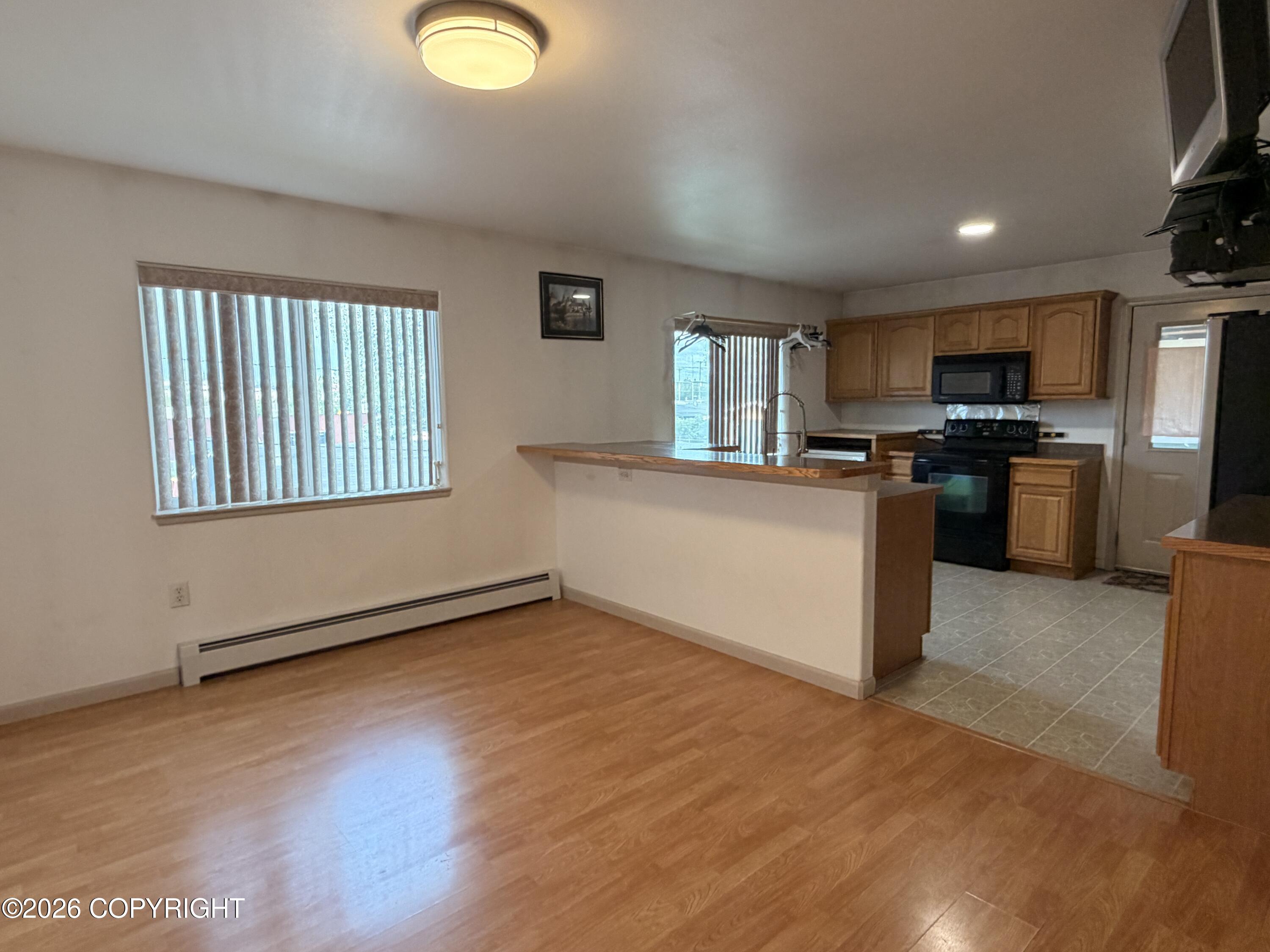 285 Flower Street Property Photo 16