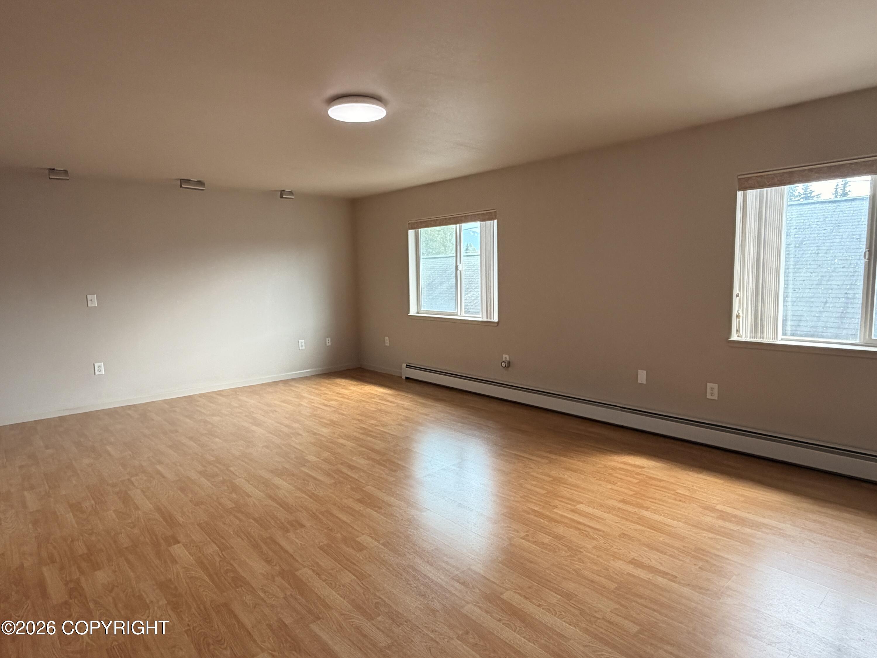 285 Flower Street Property Photo 18