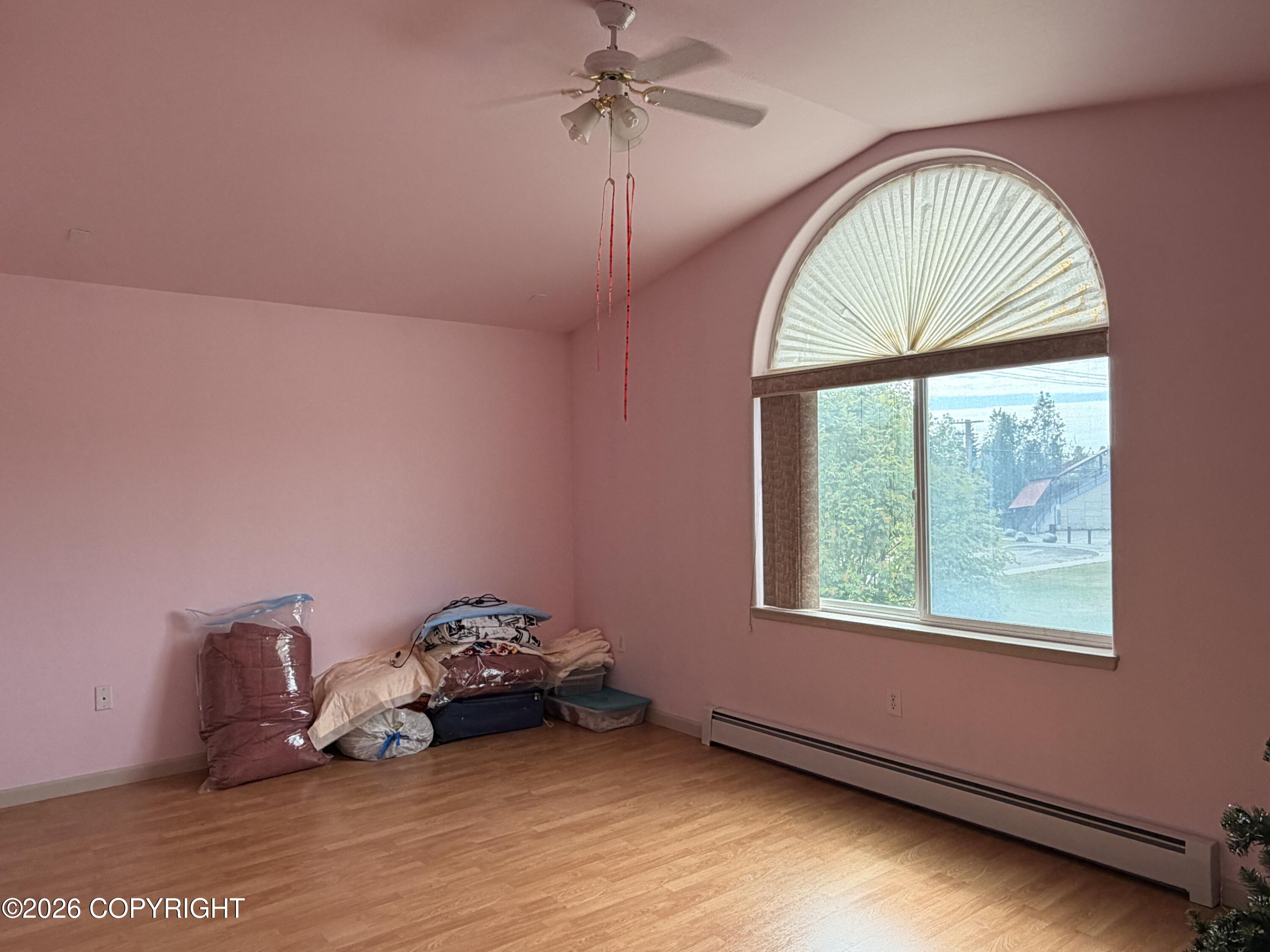 285 Flower Street Property Photo 23
