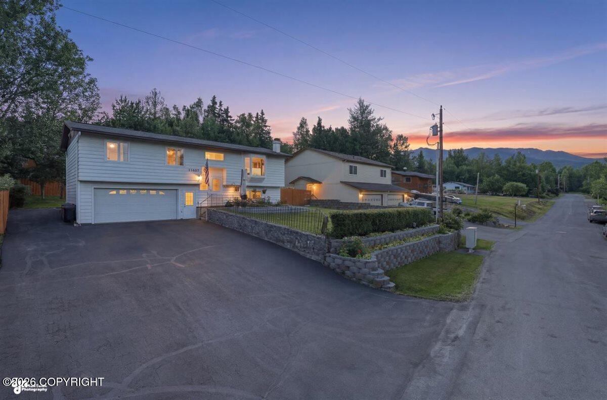 11407 Echo Street Property Photo 2