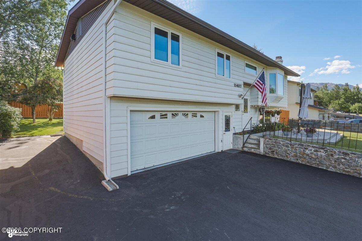 11407 Echo Street Property Photo 5