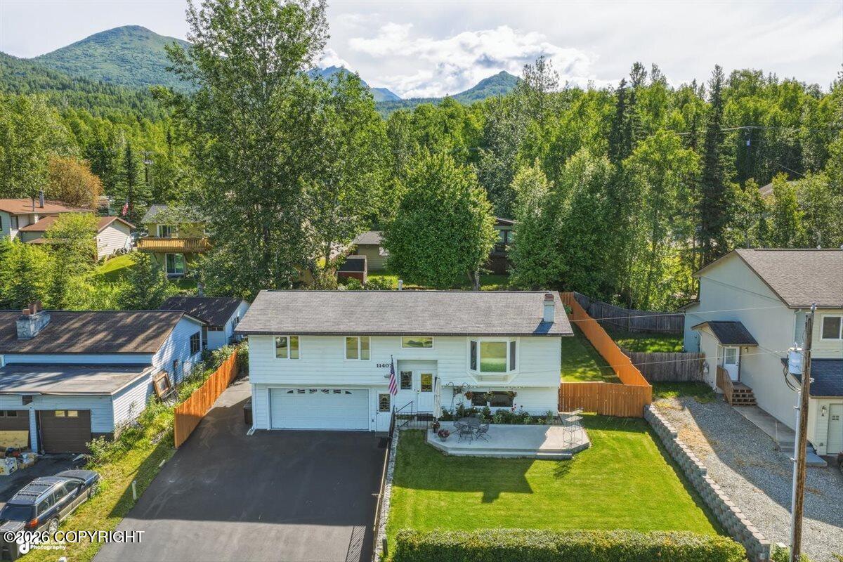 11407 Echo Street Property Photo 6
