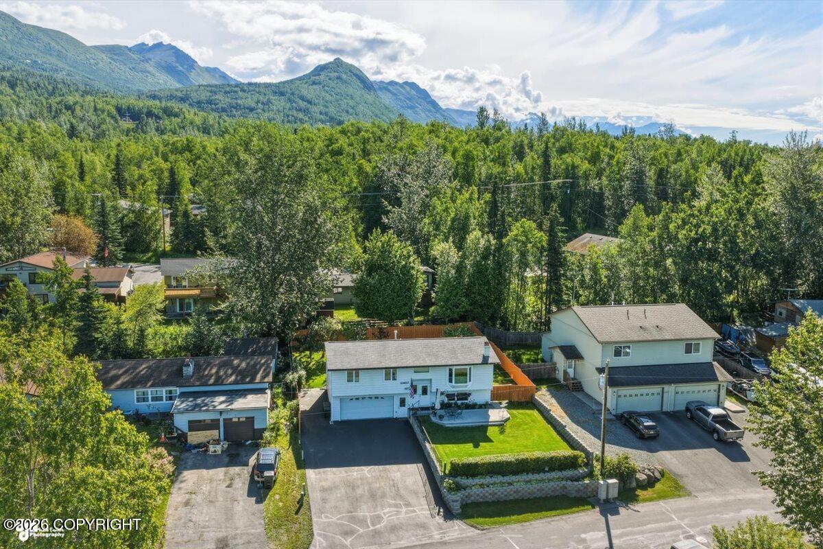 11407 Echo Street Property Photo 7