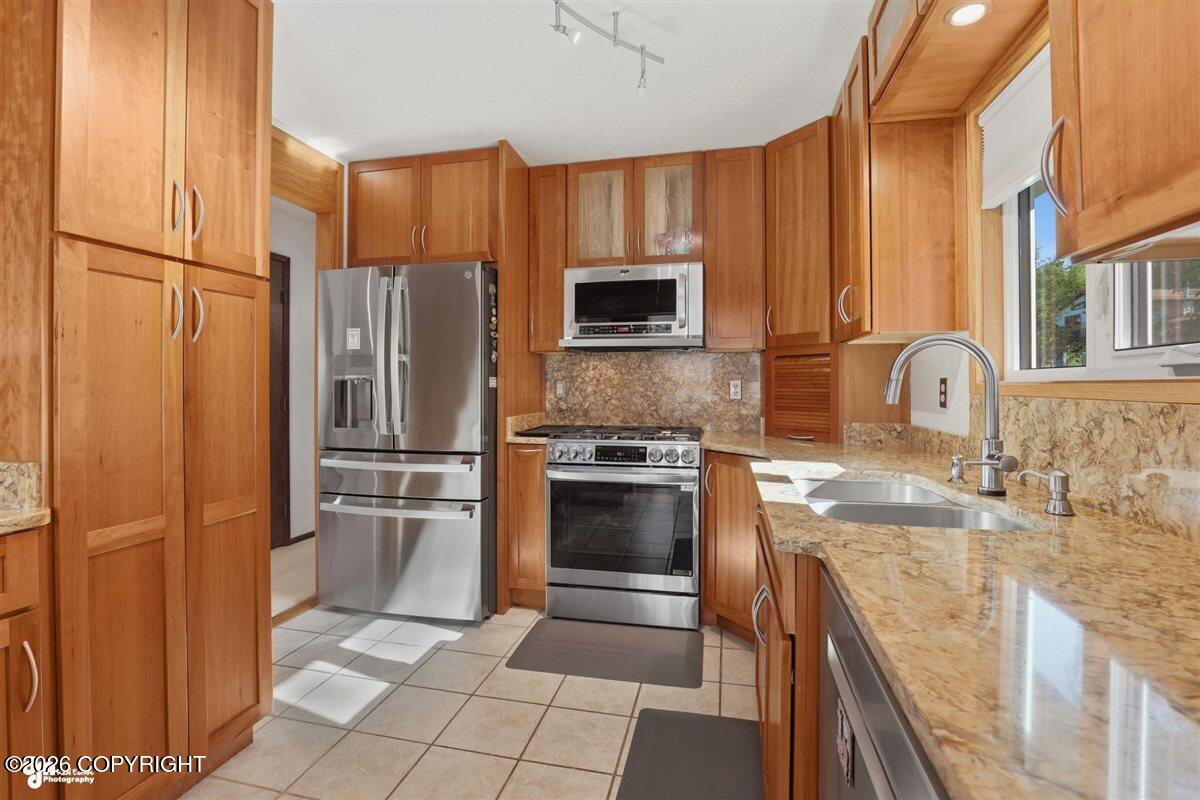 11407 Echo Street Property Photo 17