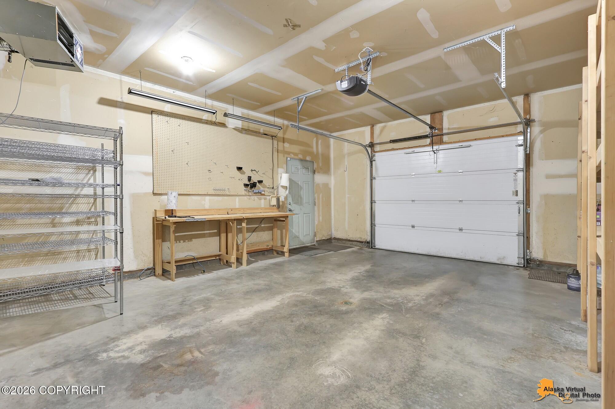 1050 E Onyx Circle Property Photo 39