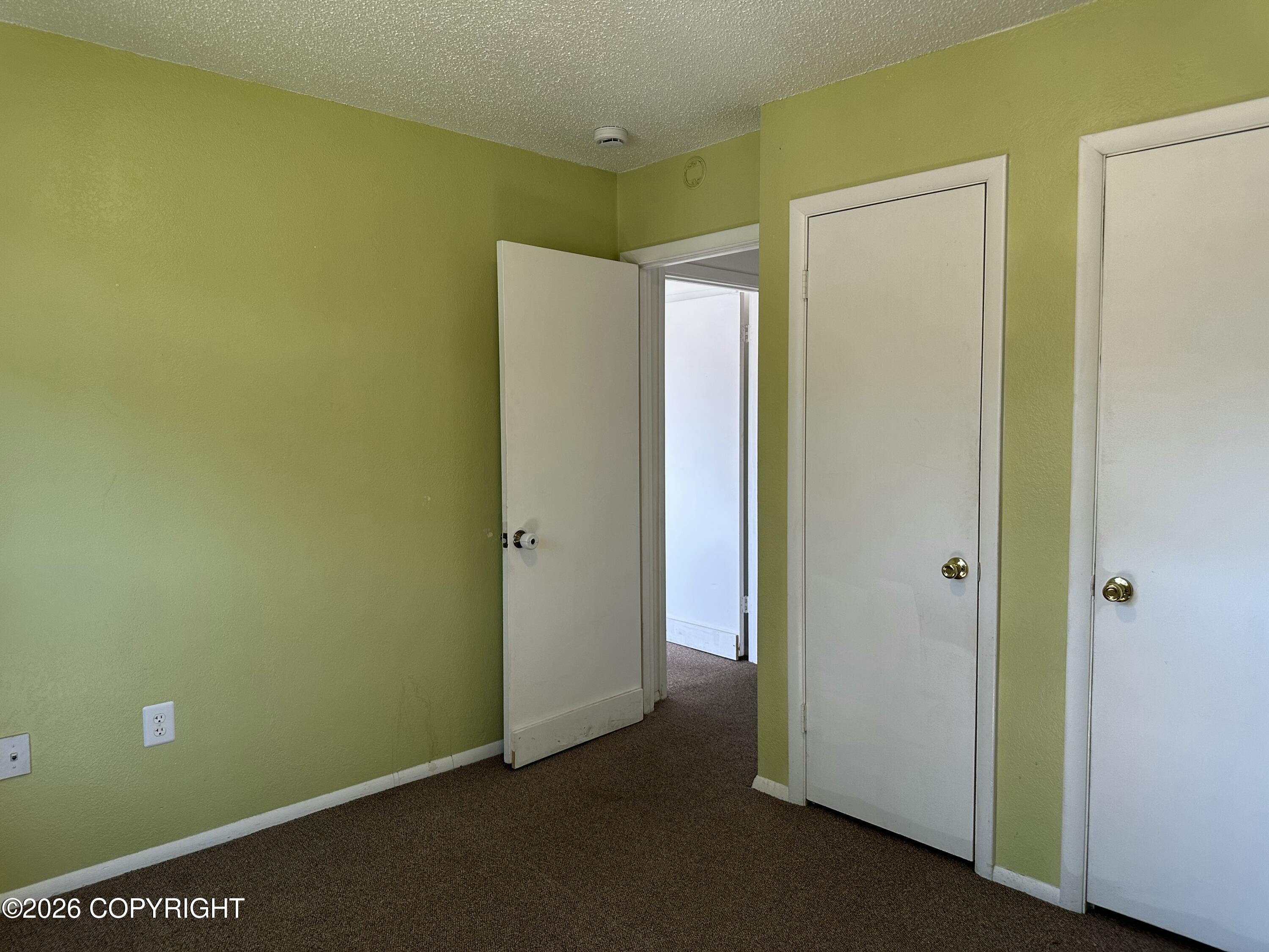 4447 E 6th Avenue Property Photo 13