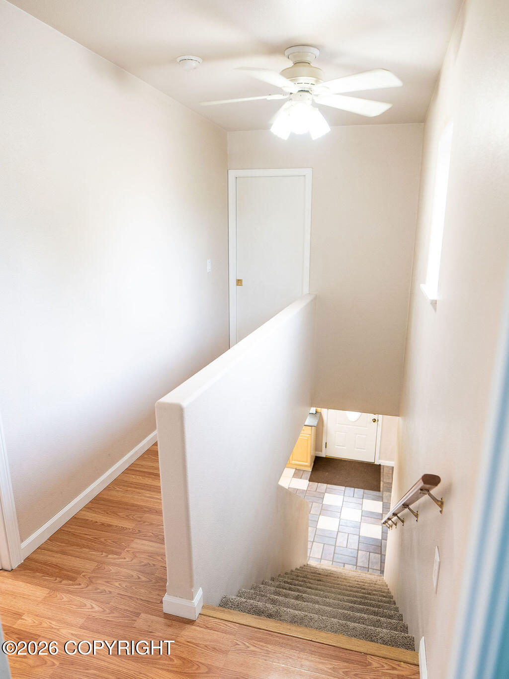 Nhn Graphite Court Property Photo 25