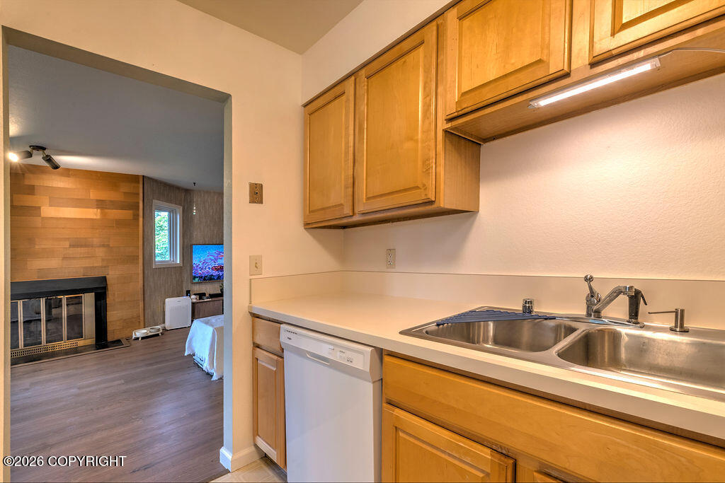 103 W 22nd Avenue #604 Property Photo 19