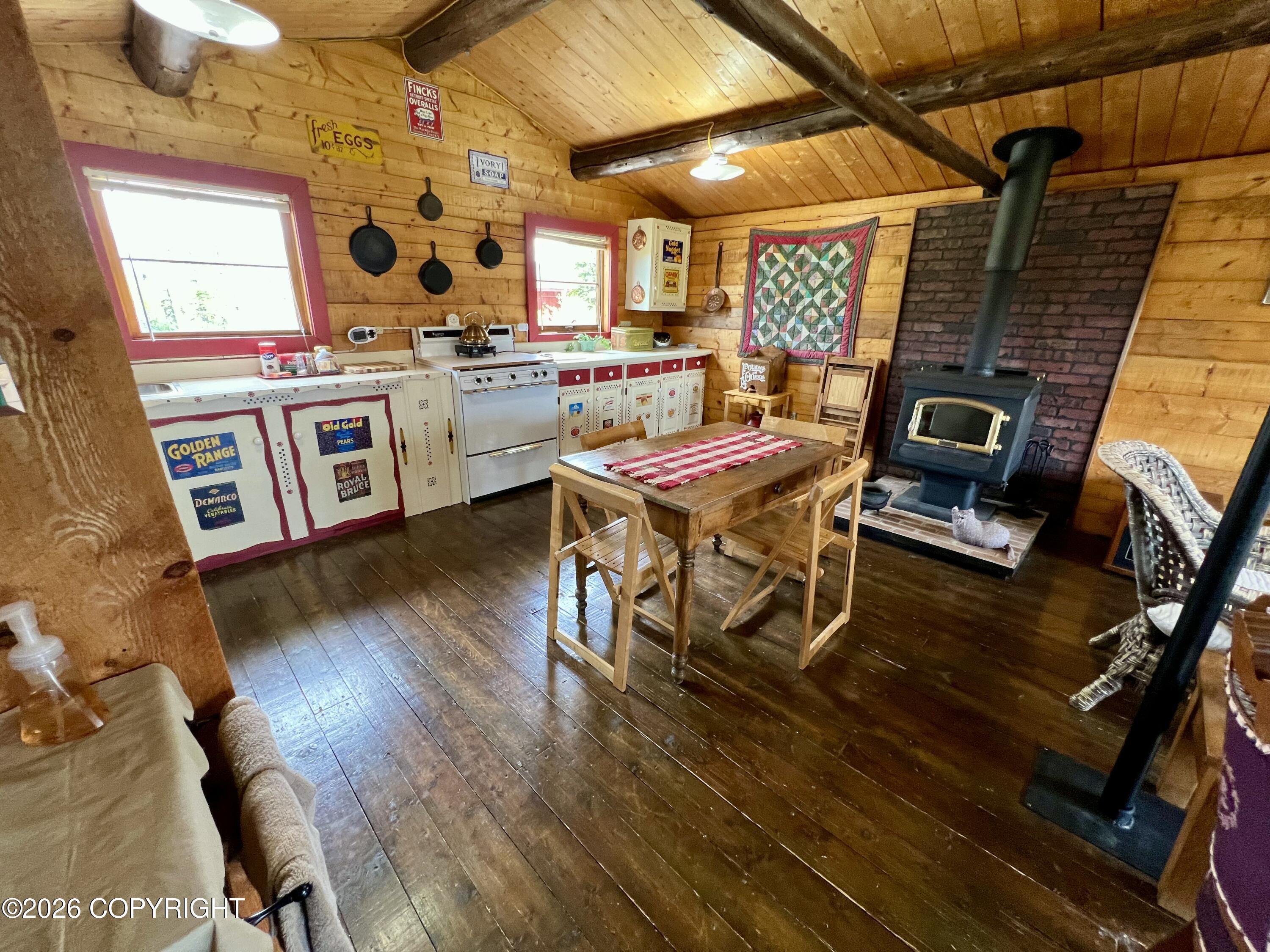 Tr H Denali Highway Property Photo 7