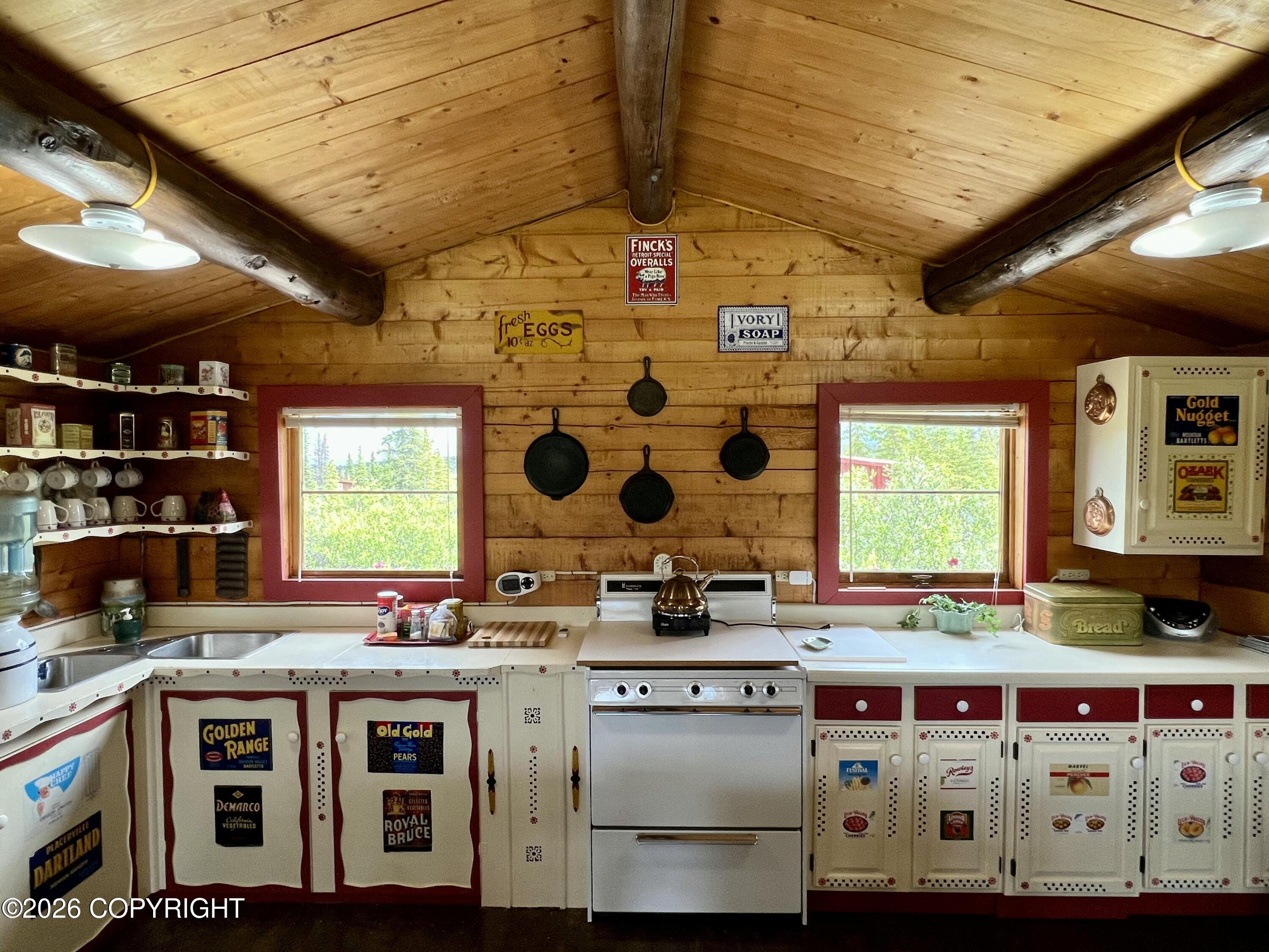 Tr H Denali Highway Property Photo 8