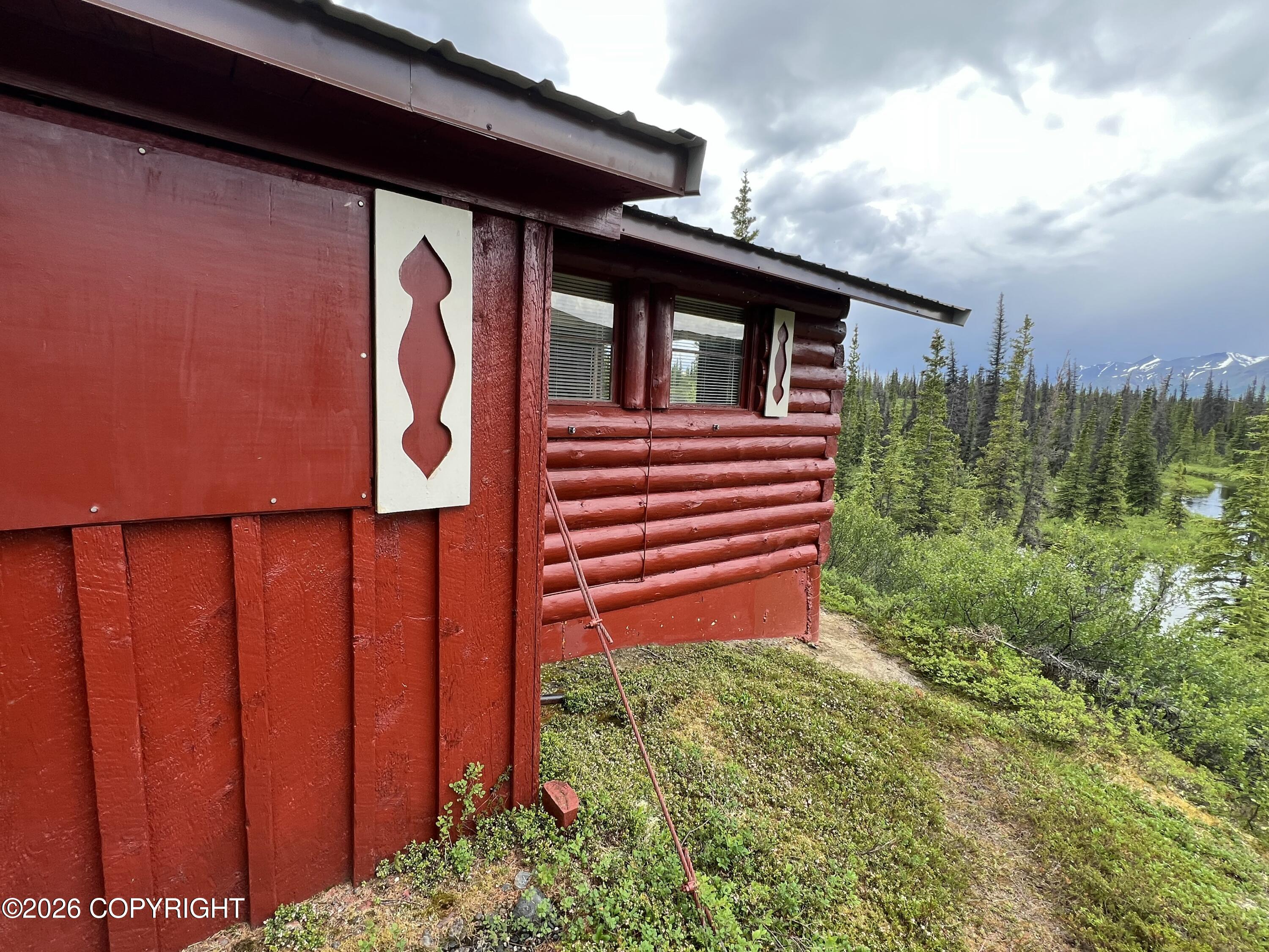 Tr H Denali Highway Property Photo 17