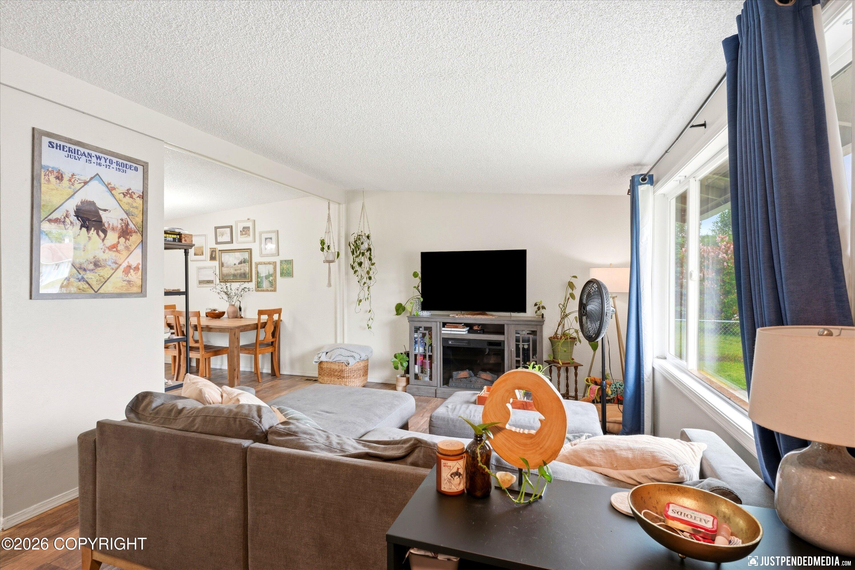 1736 Sanya Circle Property Photo 5