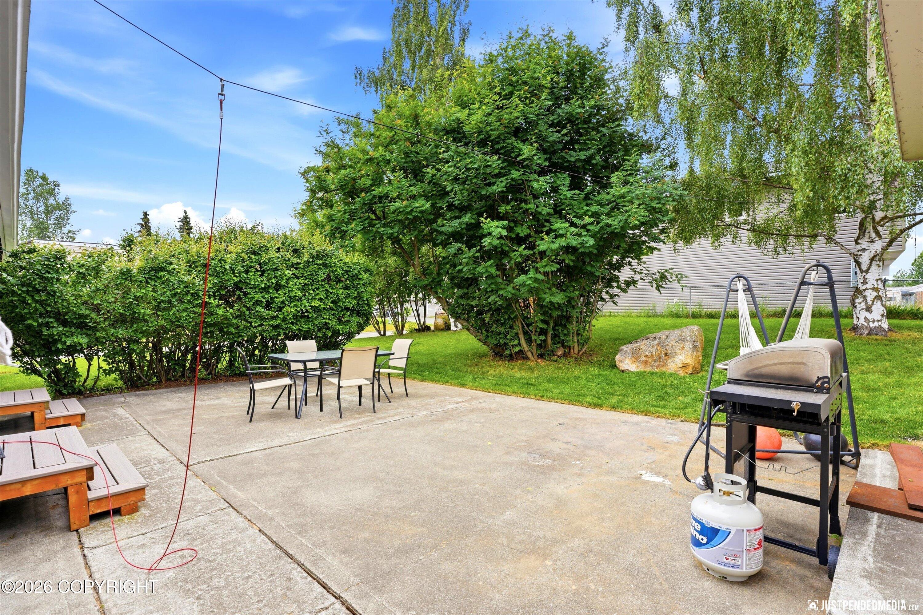 1736 Sanya Circle Property Photo 19