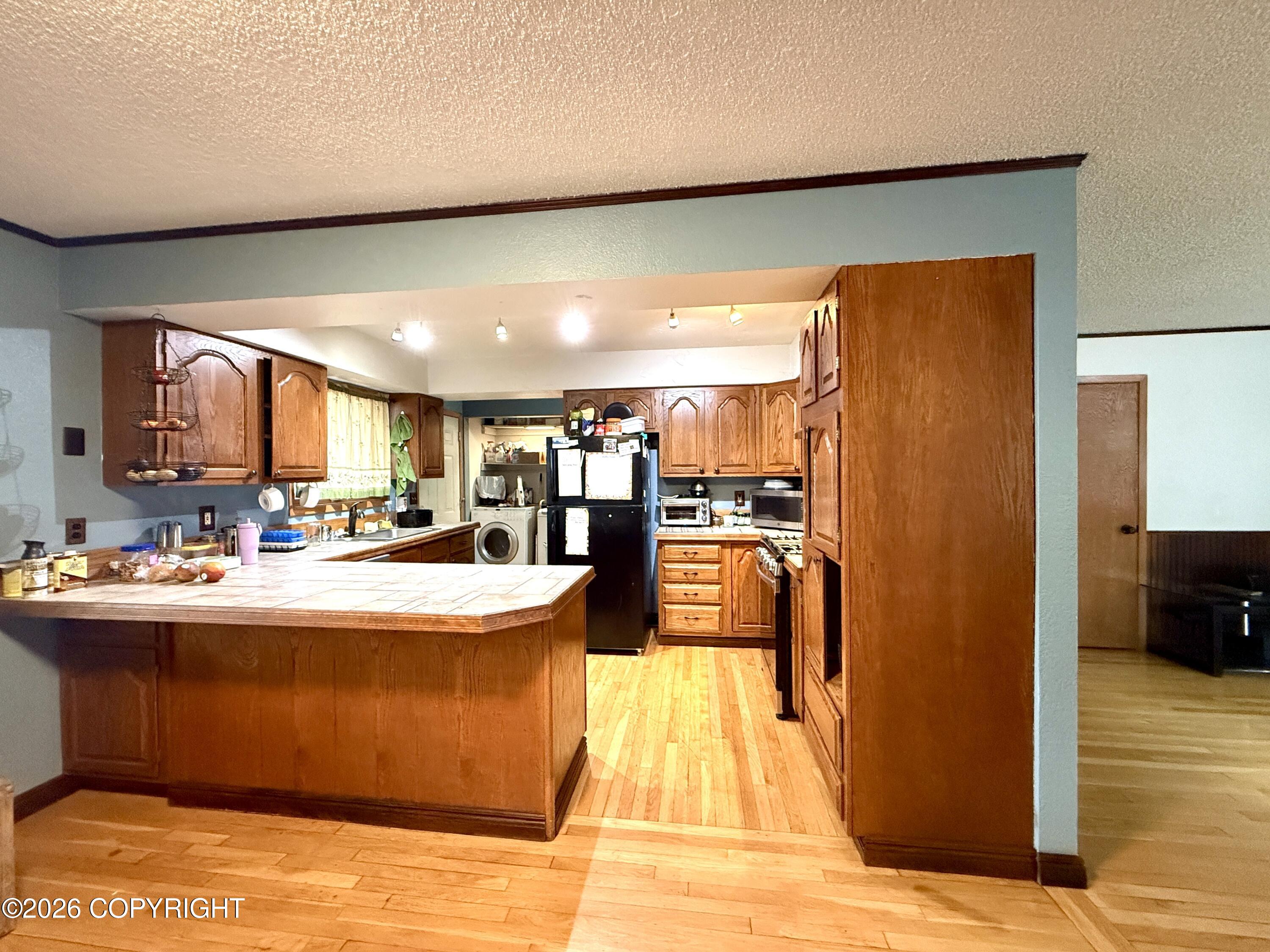8317 Seaview Street Property Photo 3