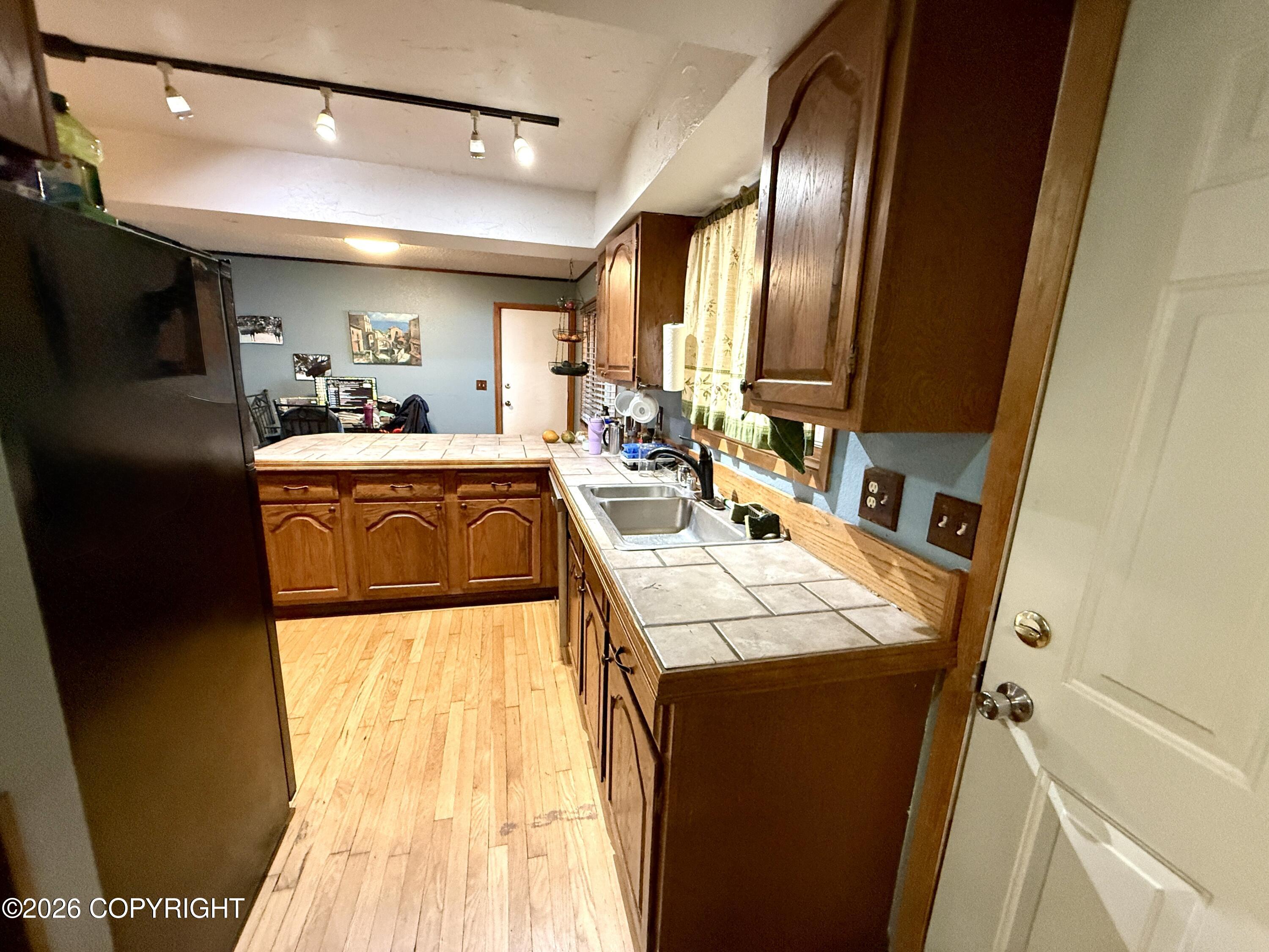 8317 Seaview Street Property Photo 6