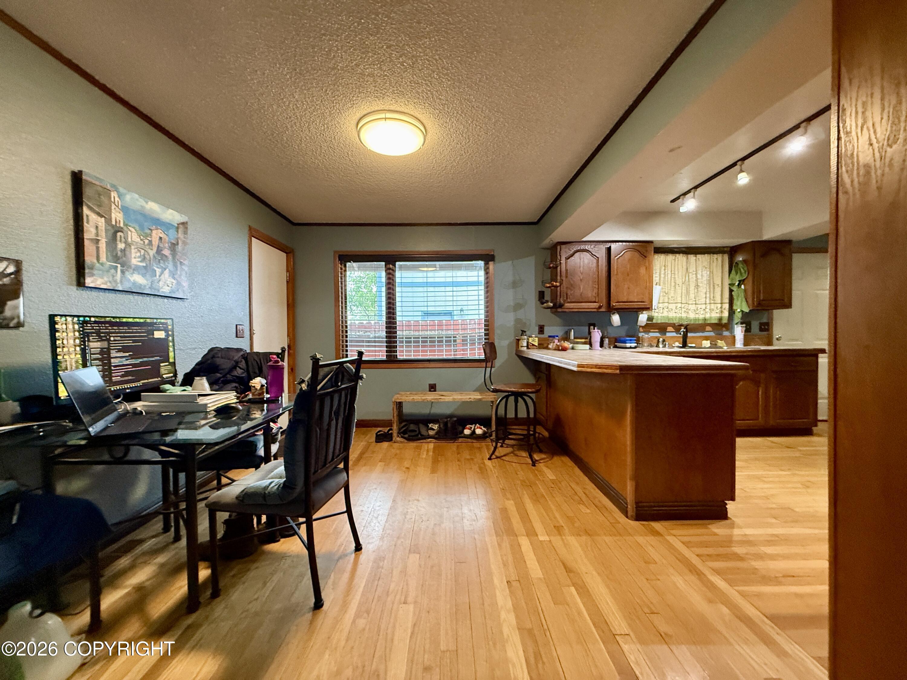 8317 Seaview Street Property Photo 8
