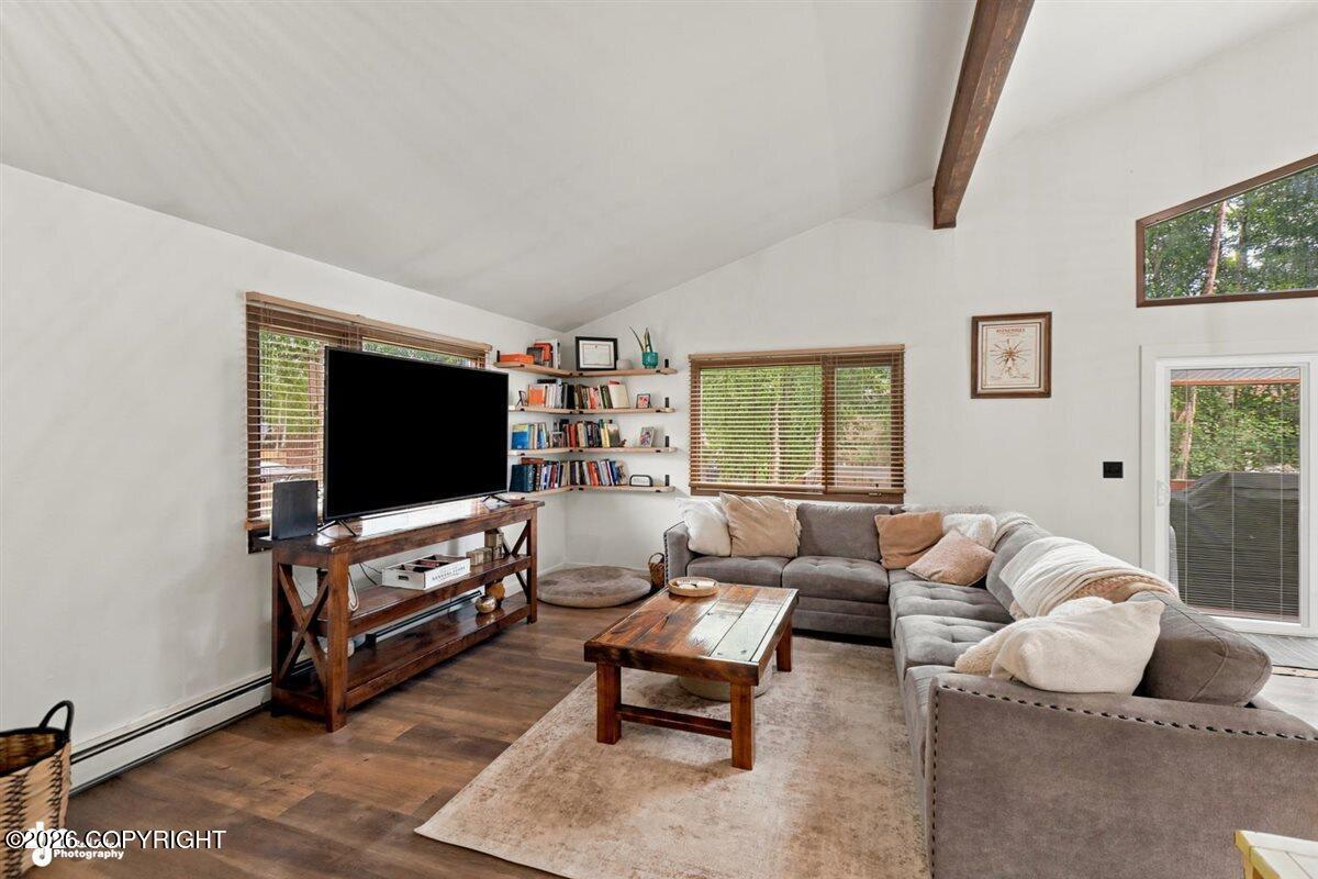 18526 Culross Circle Property Photo 6