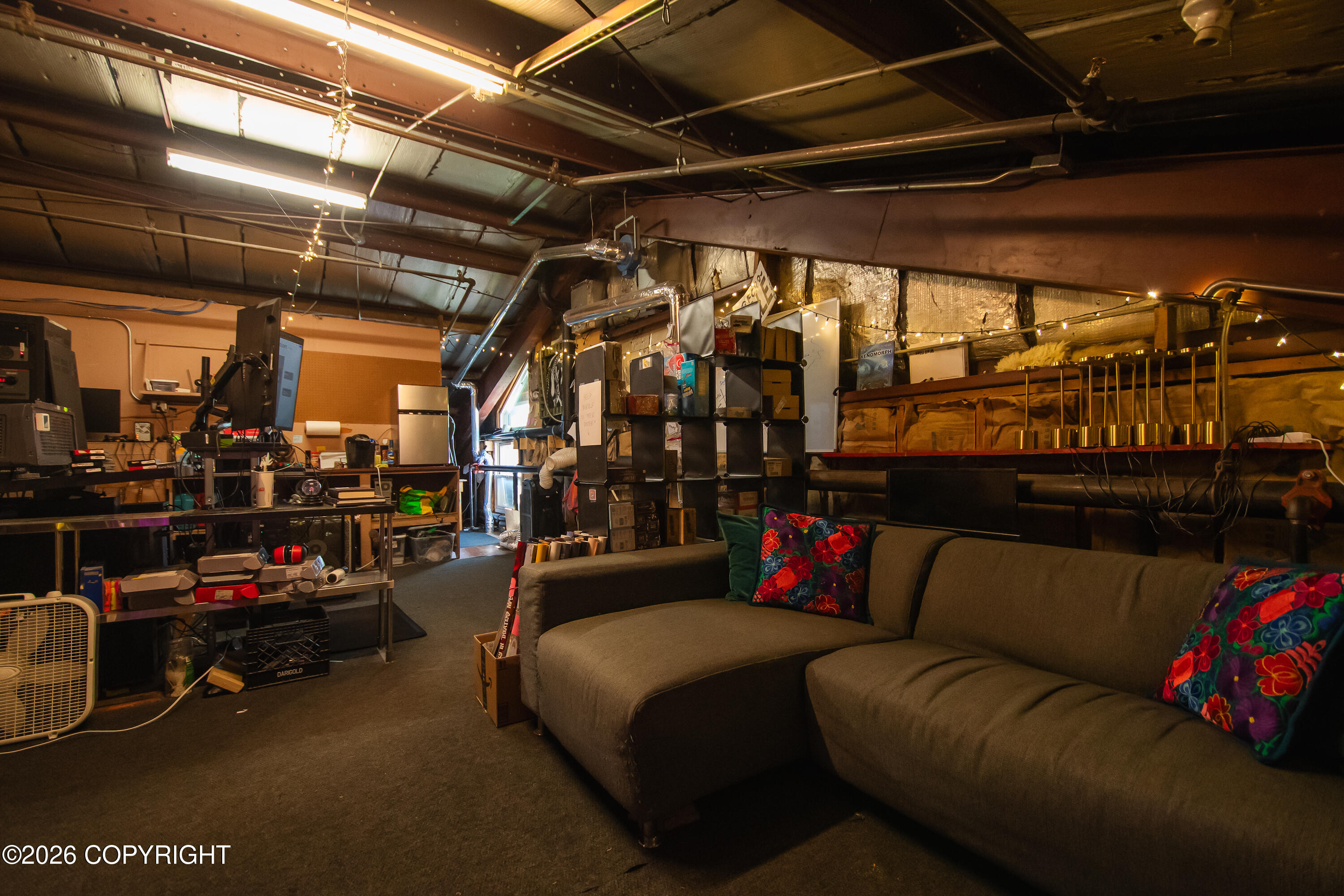 106 W Pioneer Avenue Property Photo 43